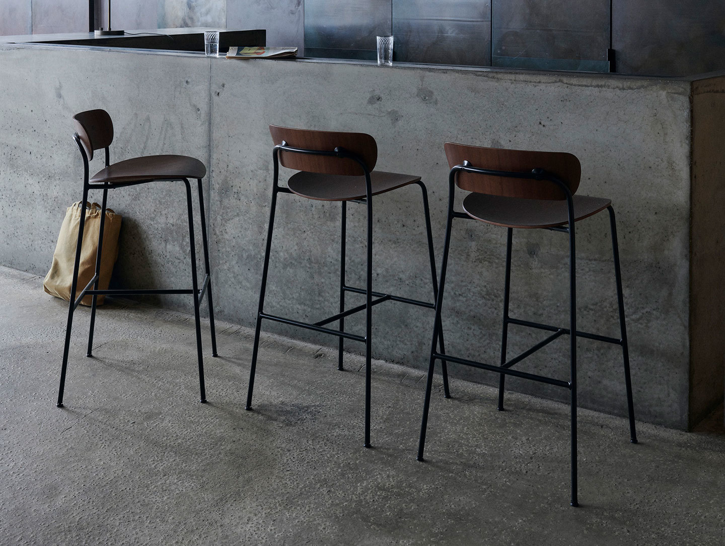 And Tradition Pavilion Stools Walnut Anderssen Voll