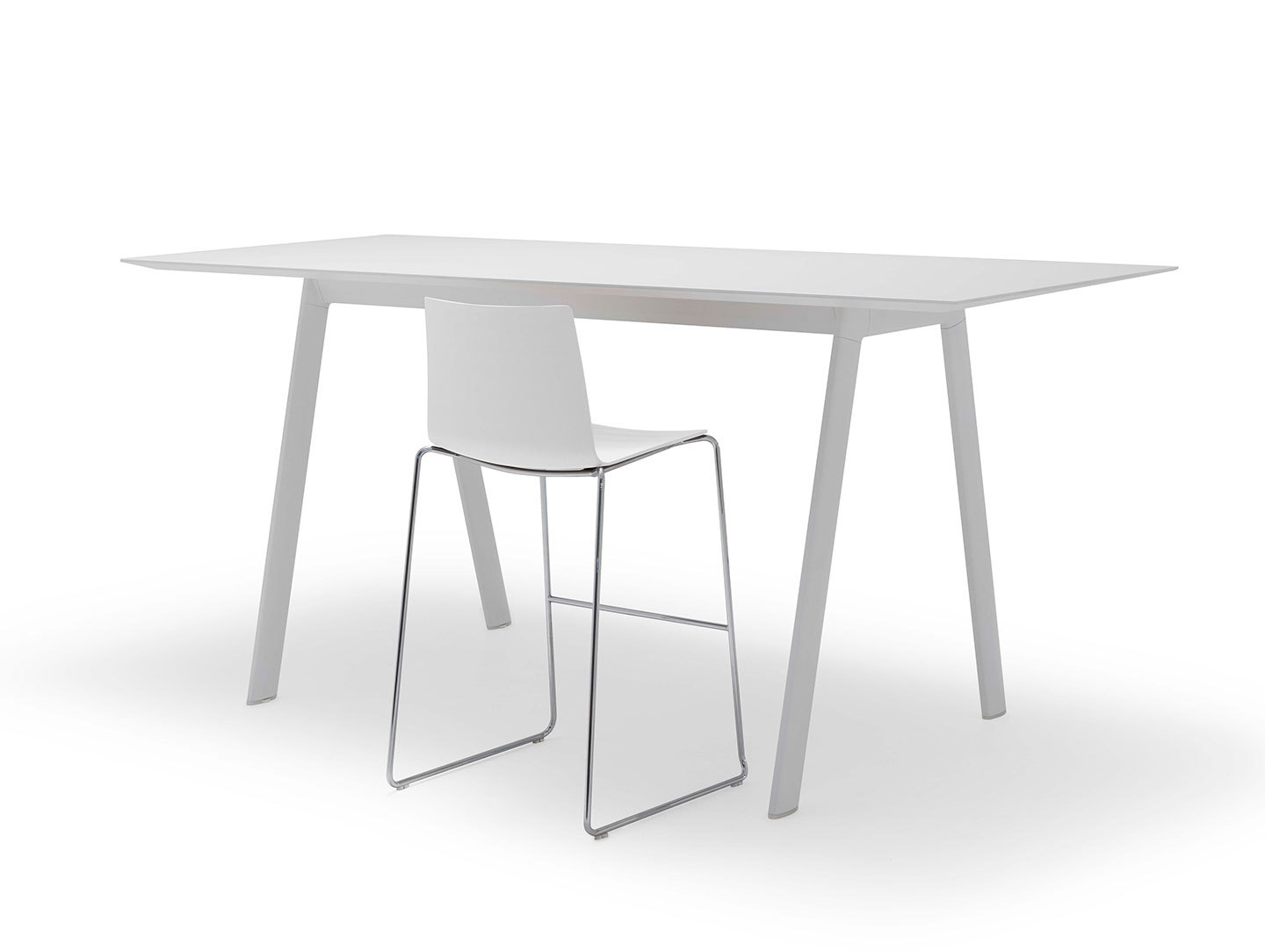 Andreu World Radial Table High White
