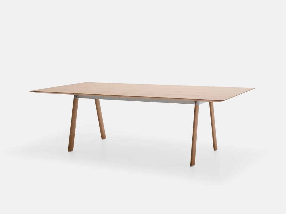 Andreu World Radial Table Oak Andreu World Radial Table Oak