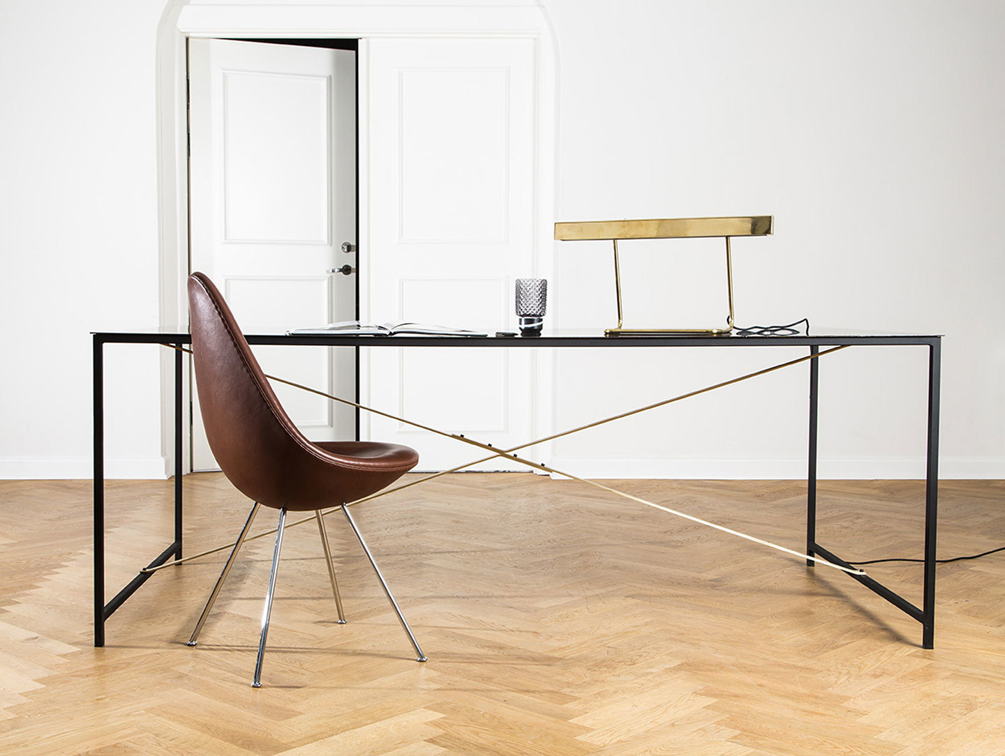 Anour T Model Desk Lamp Brass Arash Nourinejad