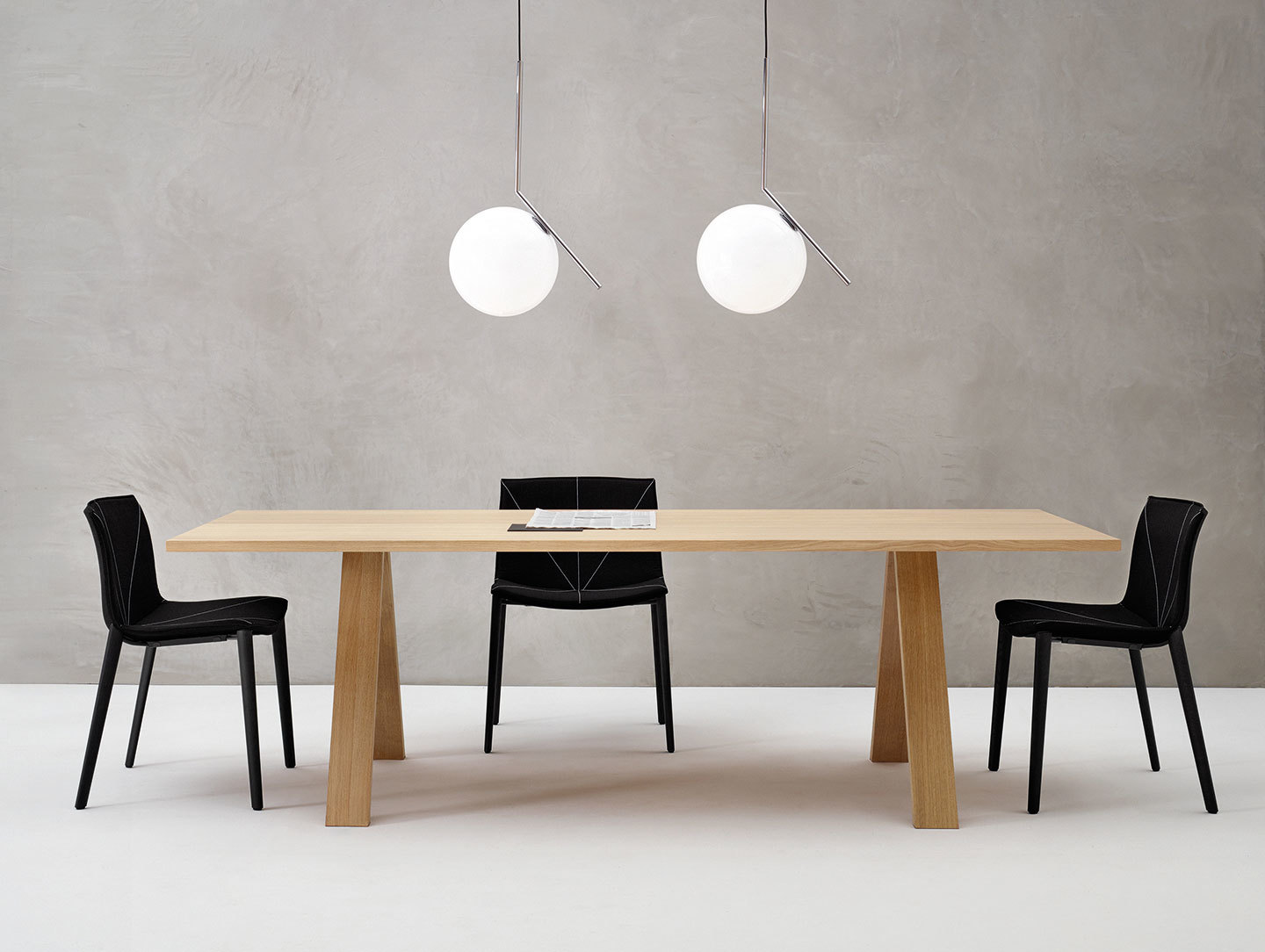 Arper Cross Table Oak 2 Metrica