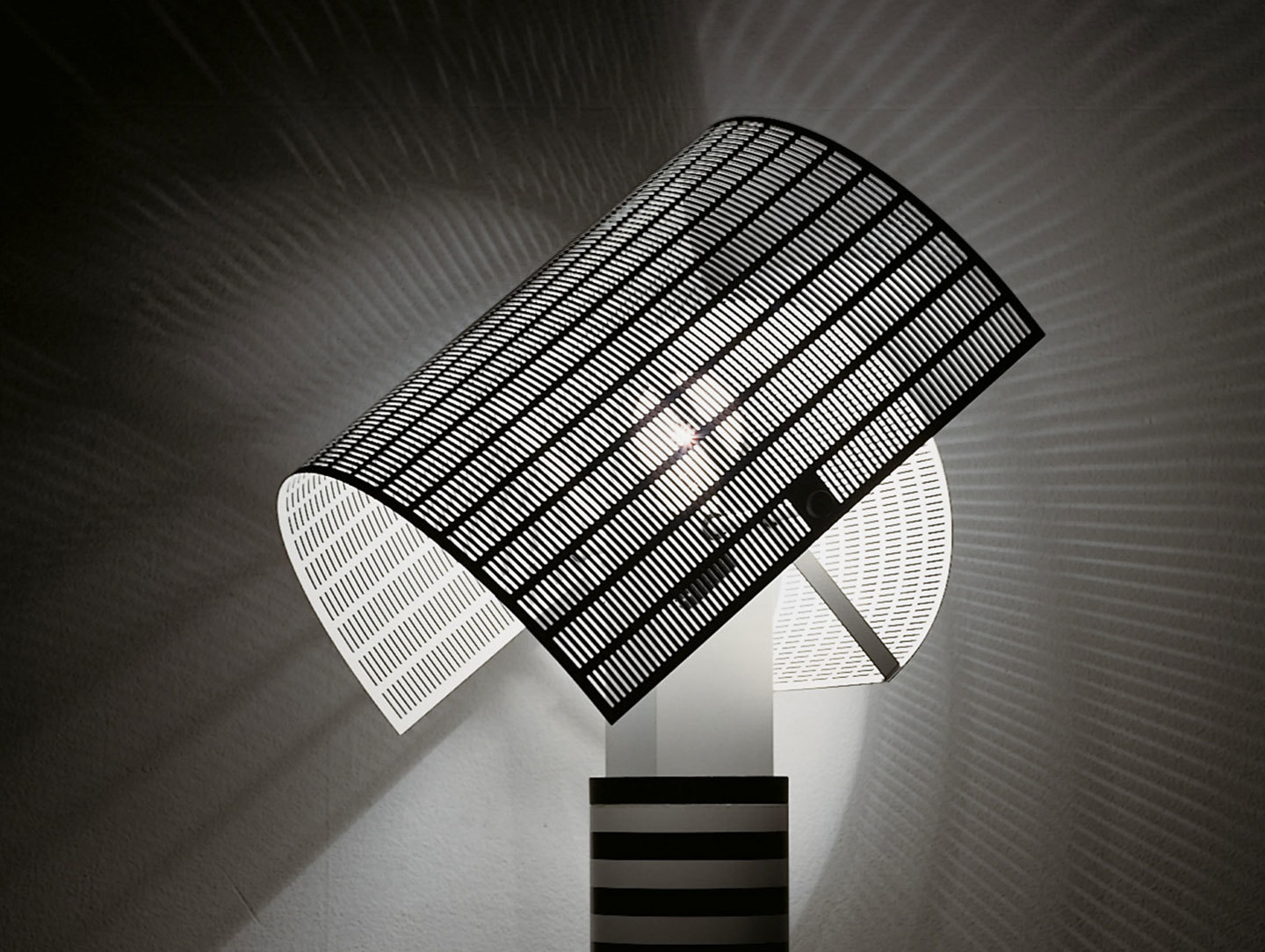 Artemide Shogun Table Lamp Detail Mario Botta