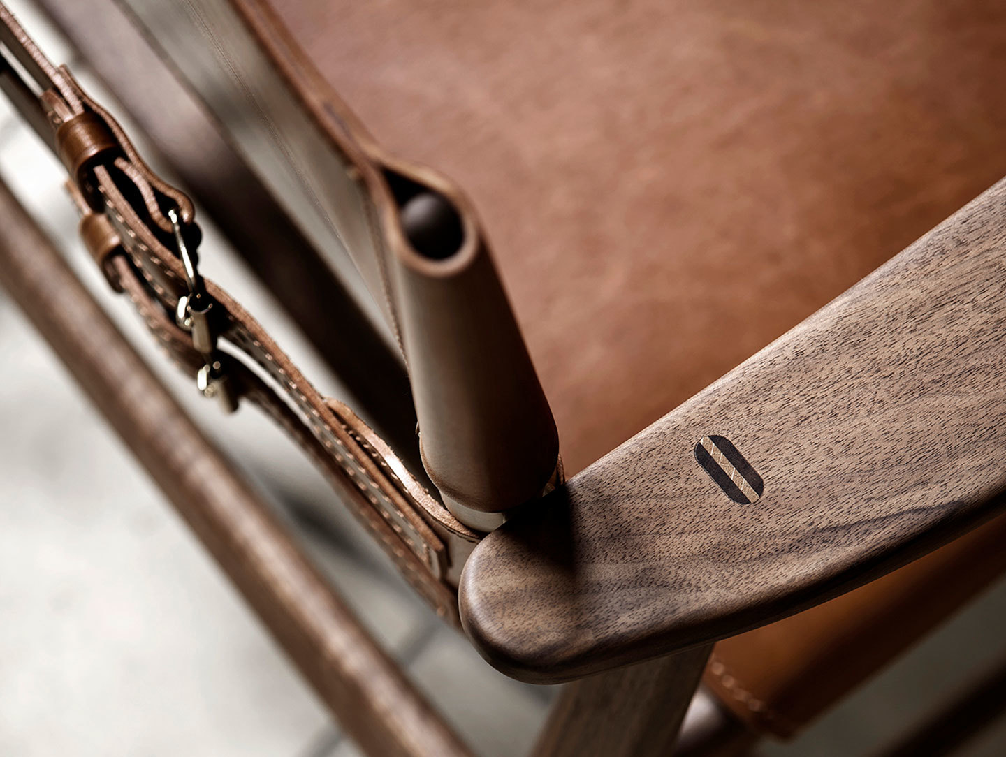 Carl Hansen Huntsman Chair Walnut Arm Detail Borge Mogensen