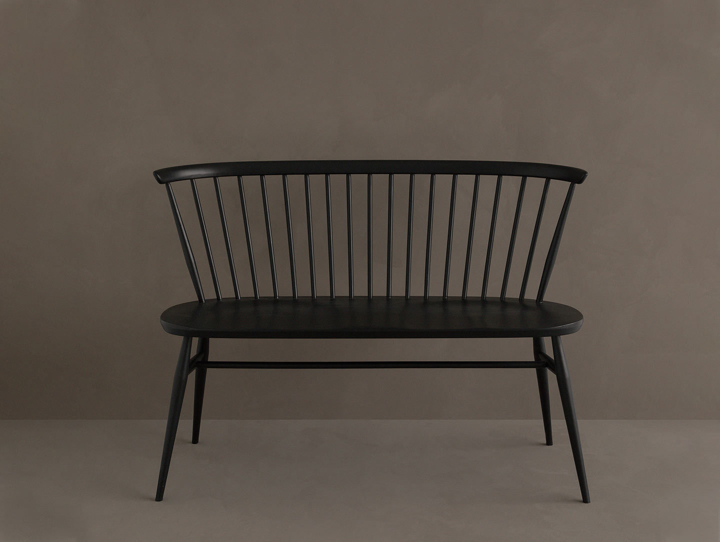 Ercol Originals Love Seat Black 2 Lucian Ercolani