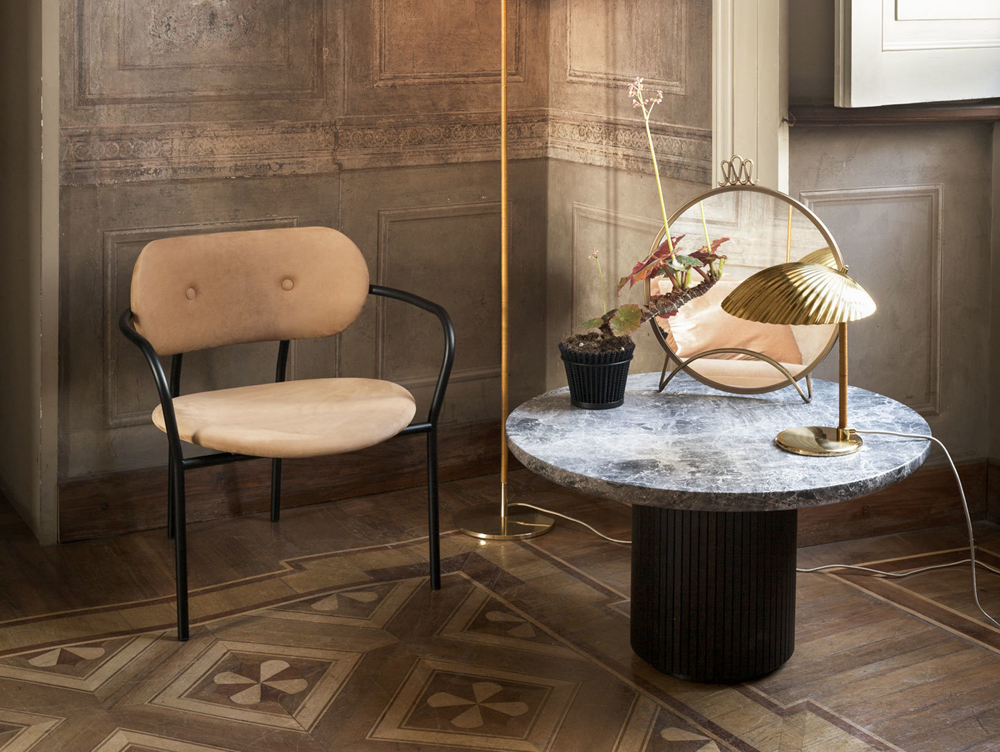 Gubi Coco Dining Armchair Moon Coffee Table 5321 Table Lamp