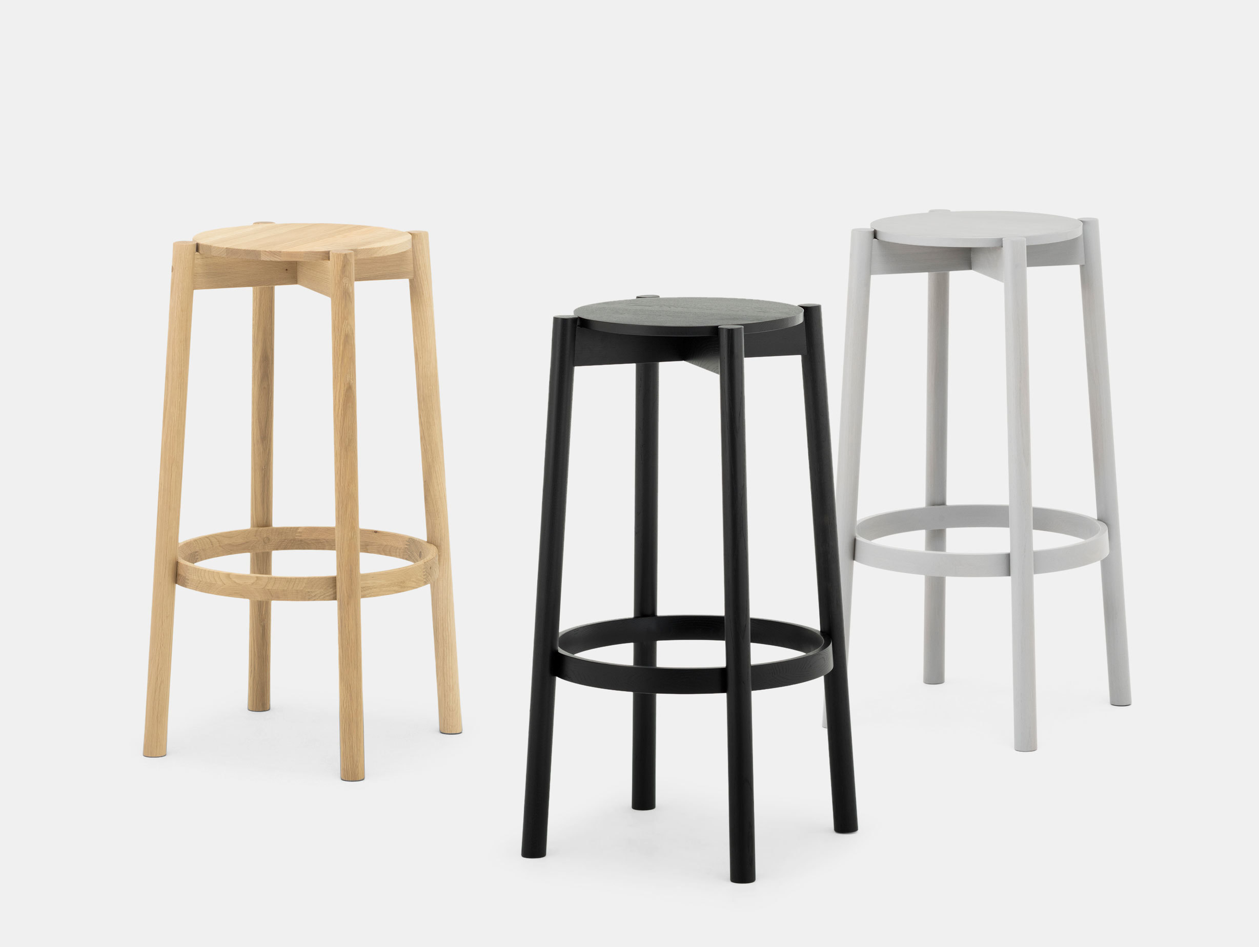 Karimoku Castor Bar Stools Big Game