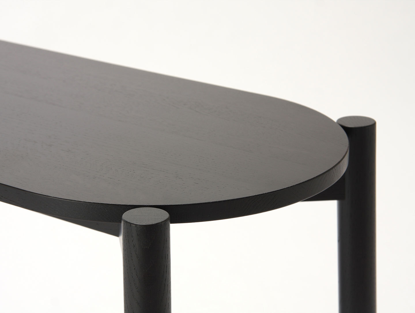 Karimoku Castor Dining Bench Black Detail Big Game