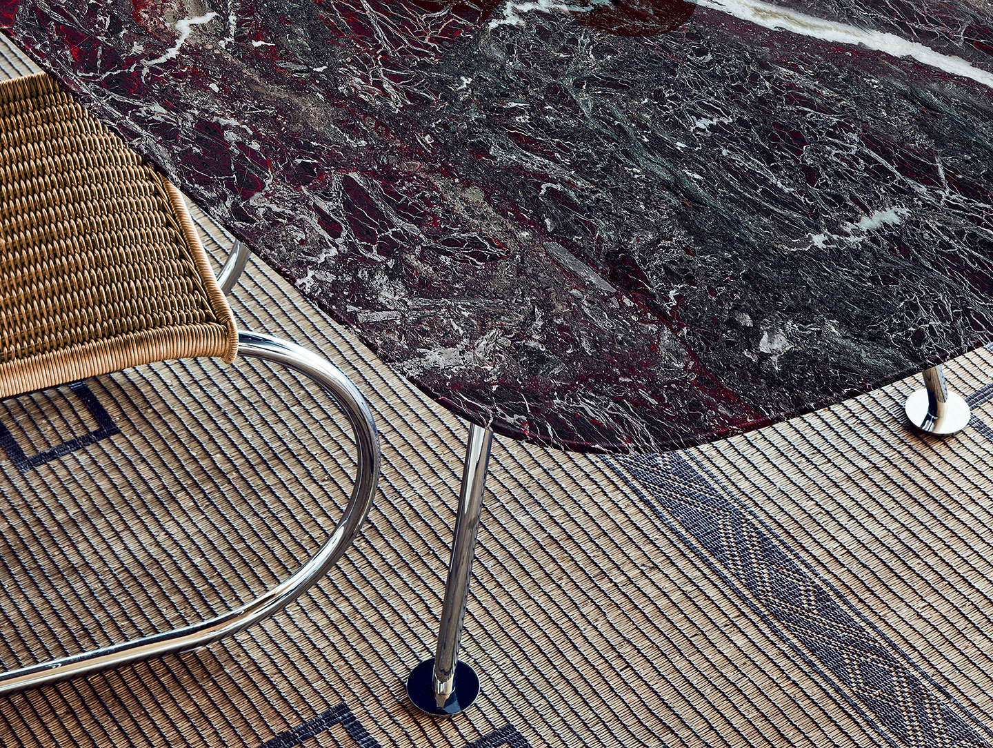 Knoll Grasshopper Table Detail Piero Lissoni