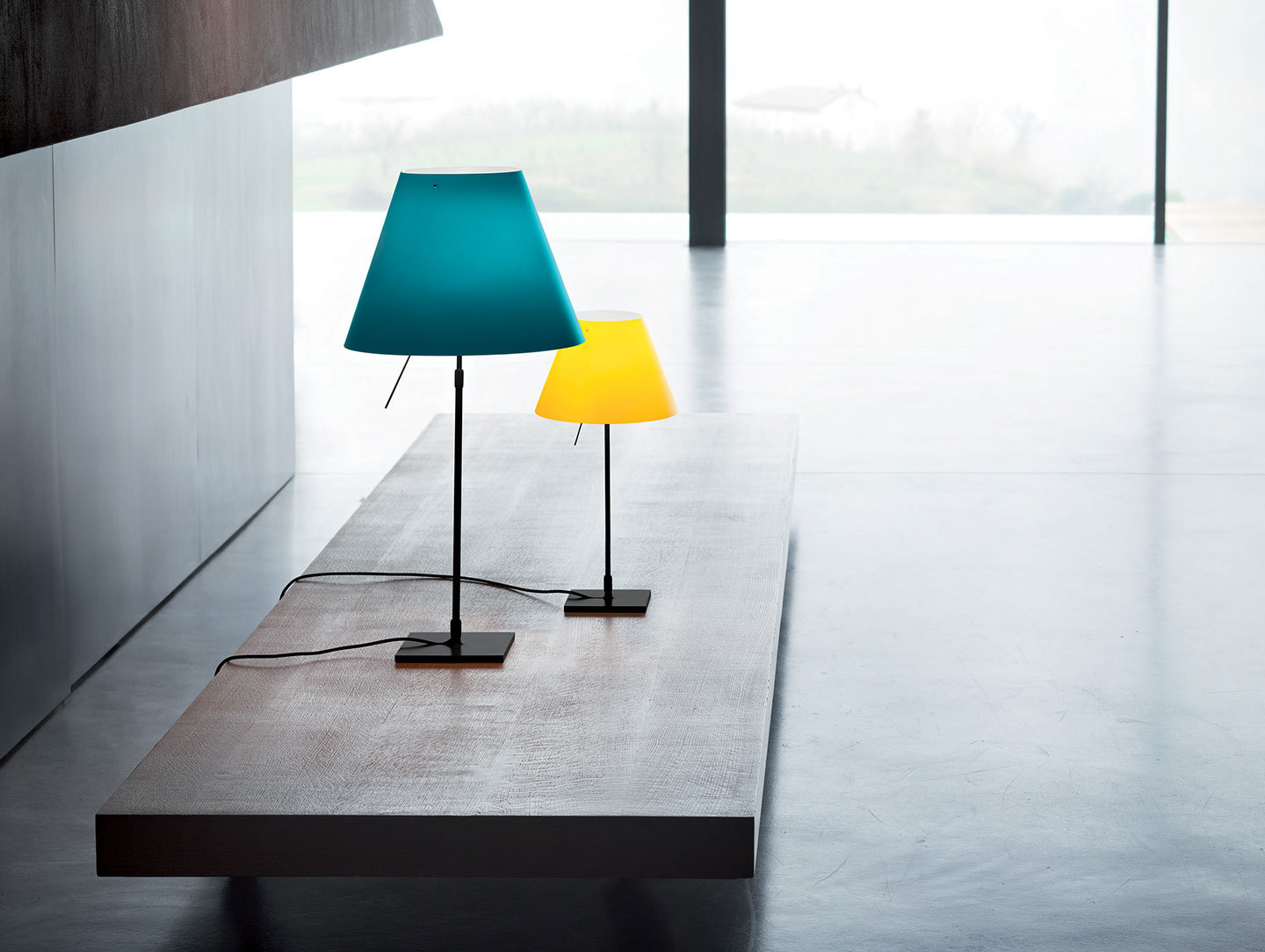 Luceplan Costanza Table Lamps Black Stem Paolo Rizzatto