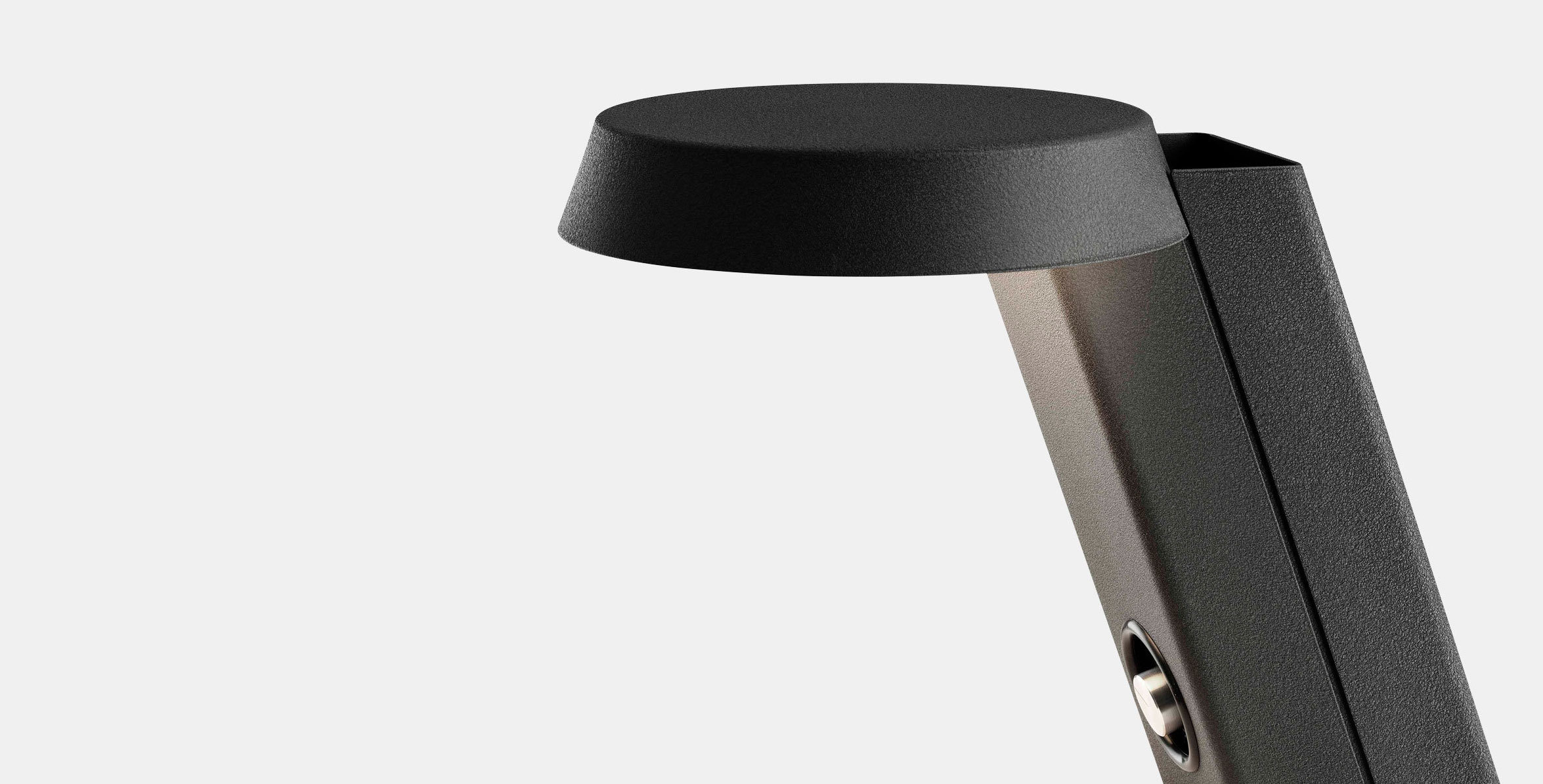 Designer Gino Sarfatti