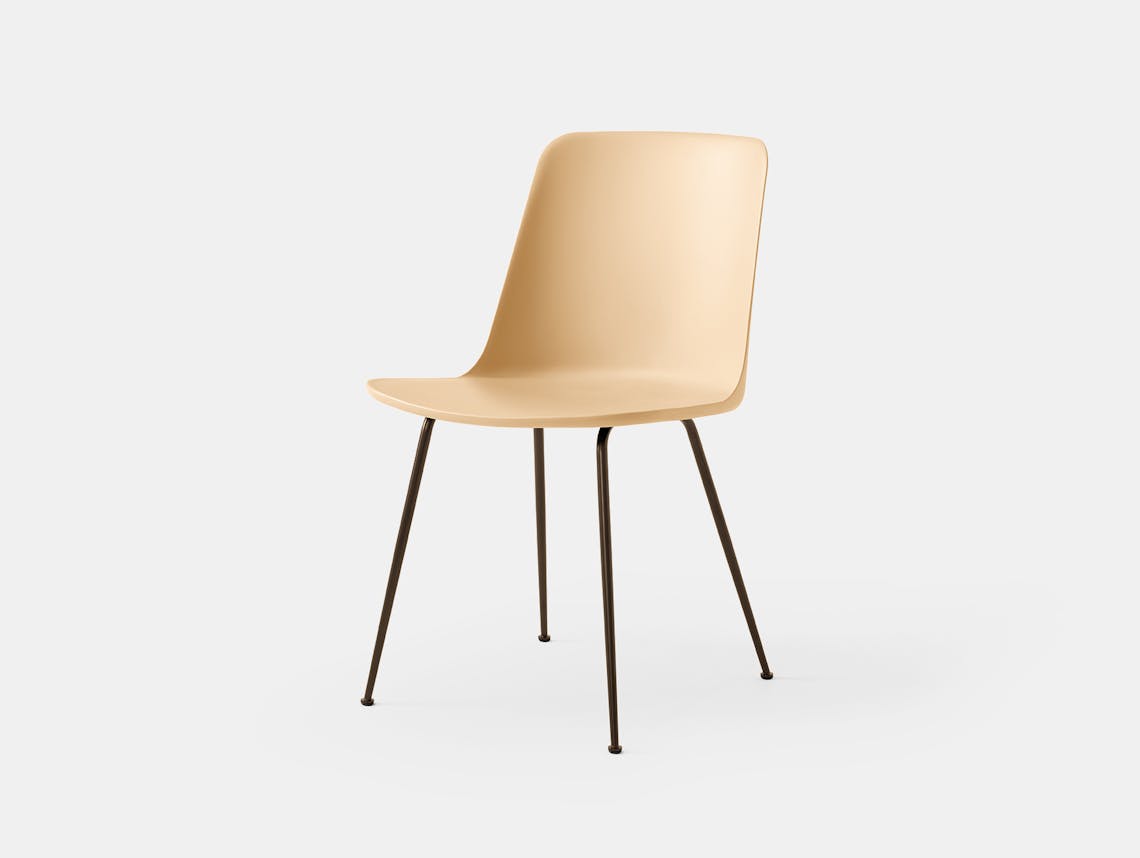 Andtradition rely chair four leg brz sandbeige