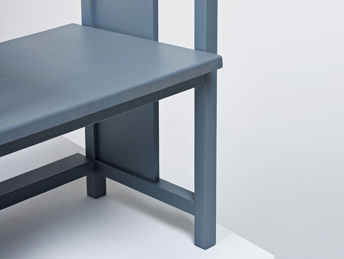 Mattiazzi Clerici 2 Seater Lounge Chair Grey Ash Detail Konstantin Grcic