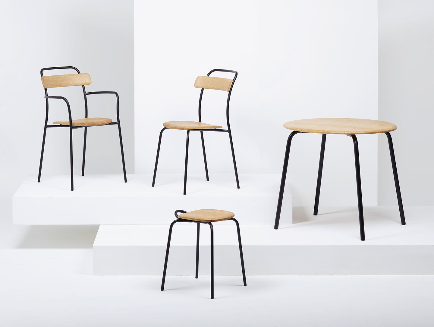 Mattiazzi Forcina Low Stool 2 Leon Ransmeier