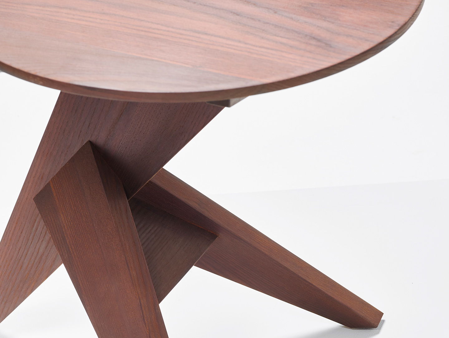 Mattiazzi Medici Side Table Oiled Thermo Ash Detail Konstantin Grcic