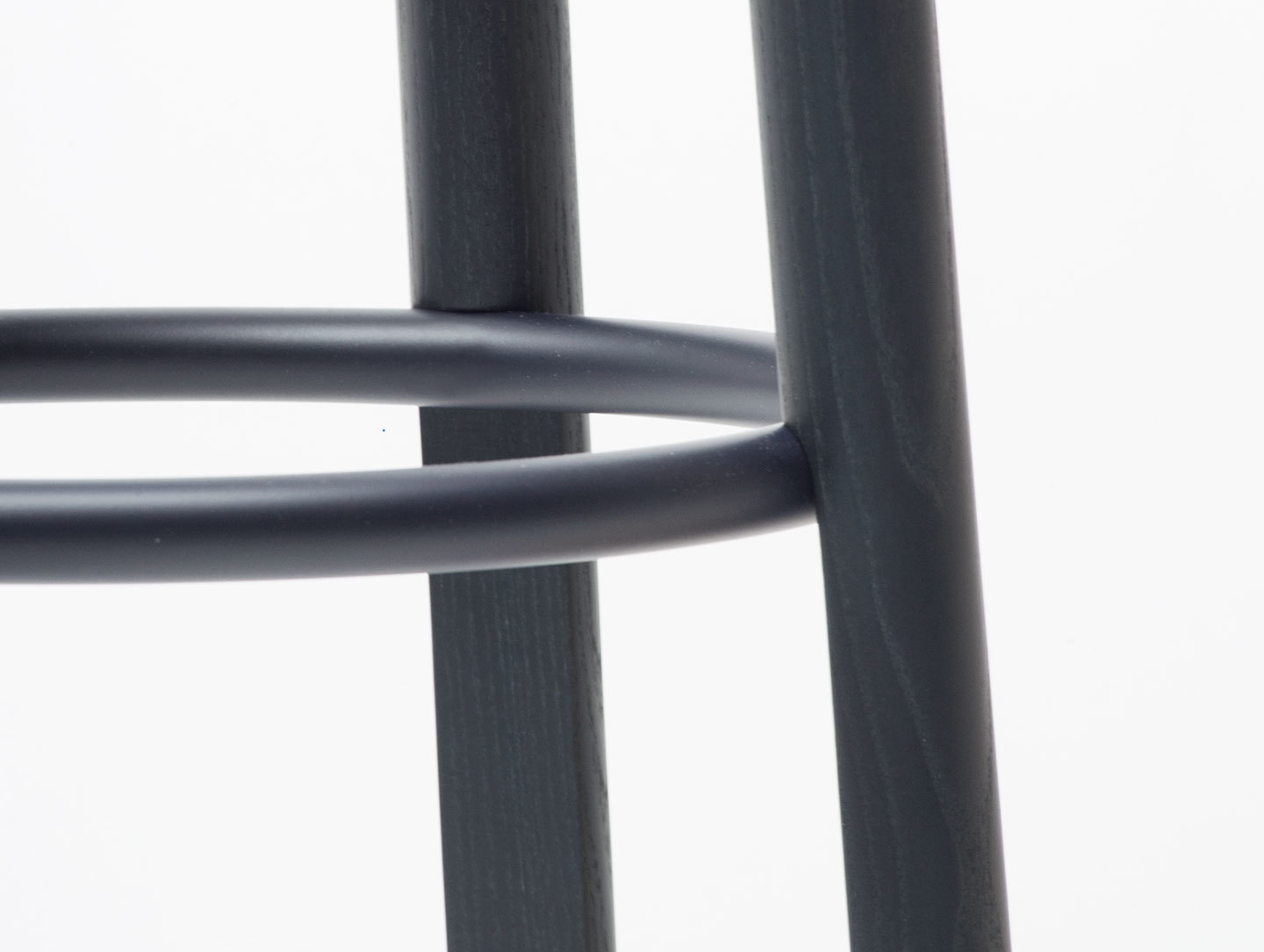 Mattiazzi Solo Stool Black Detail Studio Nitzan Cohen