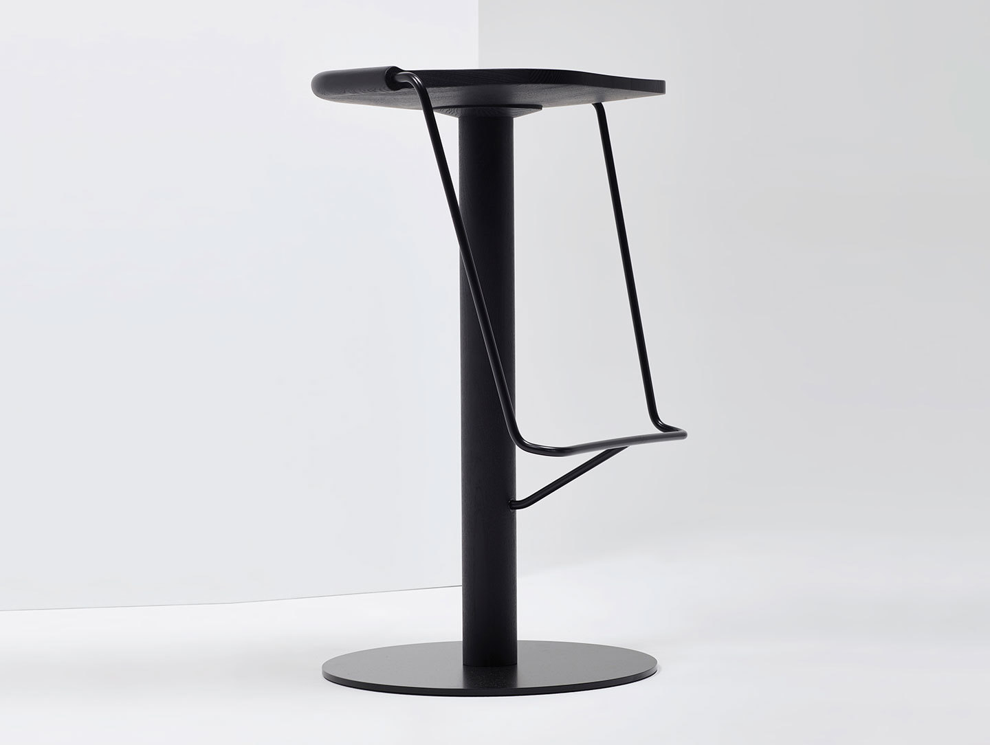 Mattiazzi Uncino Stool Ash Black Ronan Erwan Bouroullec