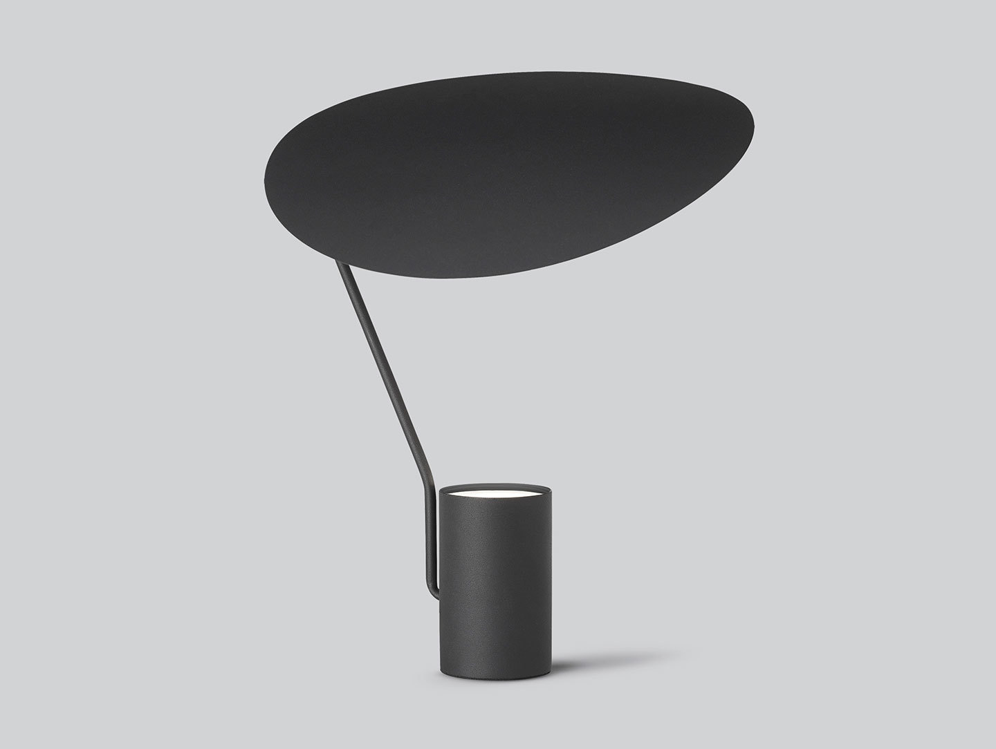 Northern Ombre Table Lamp Black G Antoine Rouzeau