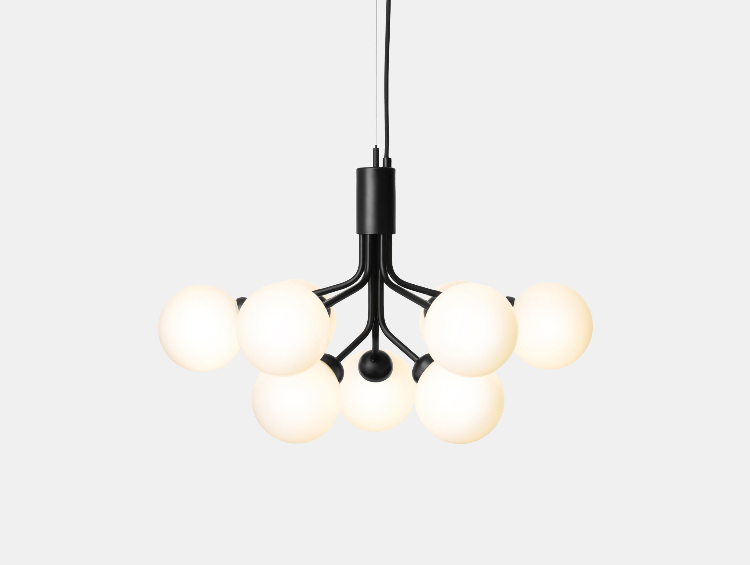 Nuura Apiales Chandelier 9 Black Sofie Refer