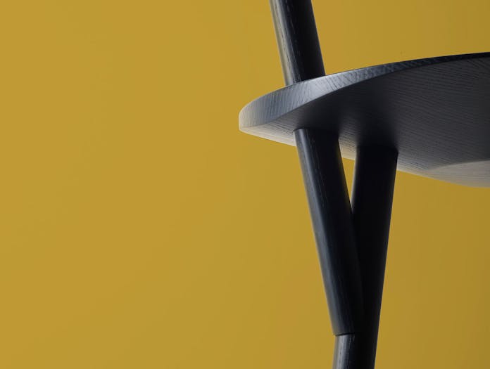 Please Wait To Be Seated Spade Chair Blue Detail
