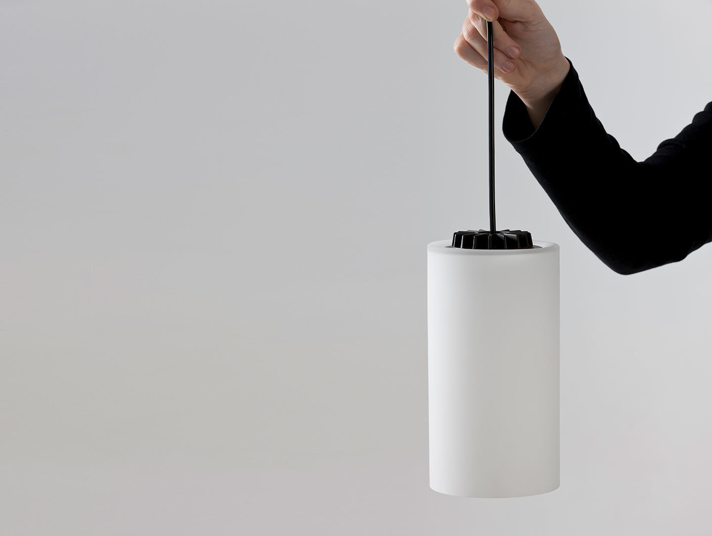 Santa And Cole Cirio Simple Pendant Light Opal Glass Detail Antoni Arola