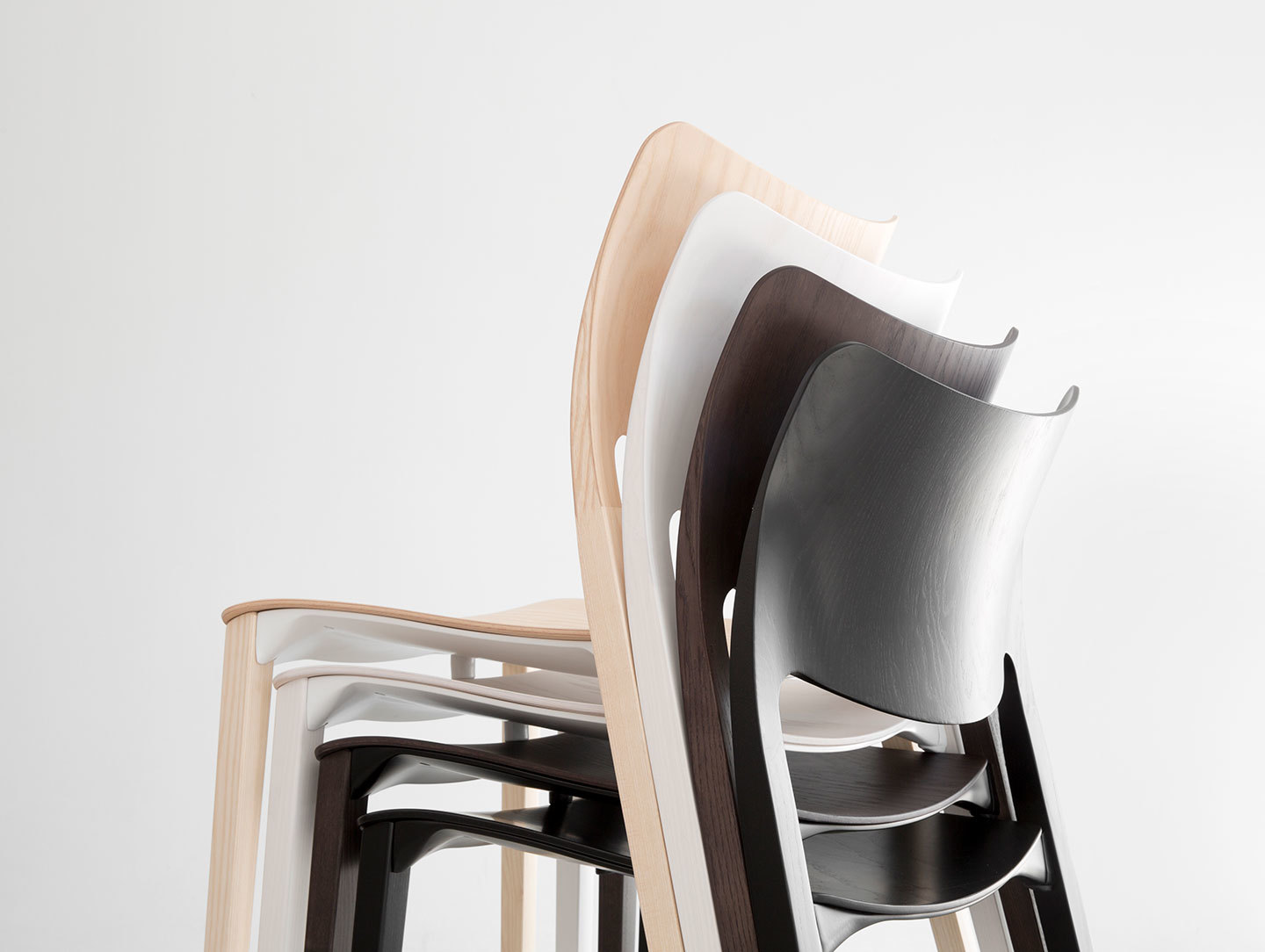 Stua Laclasica Chairs Stack Jesus Gasca