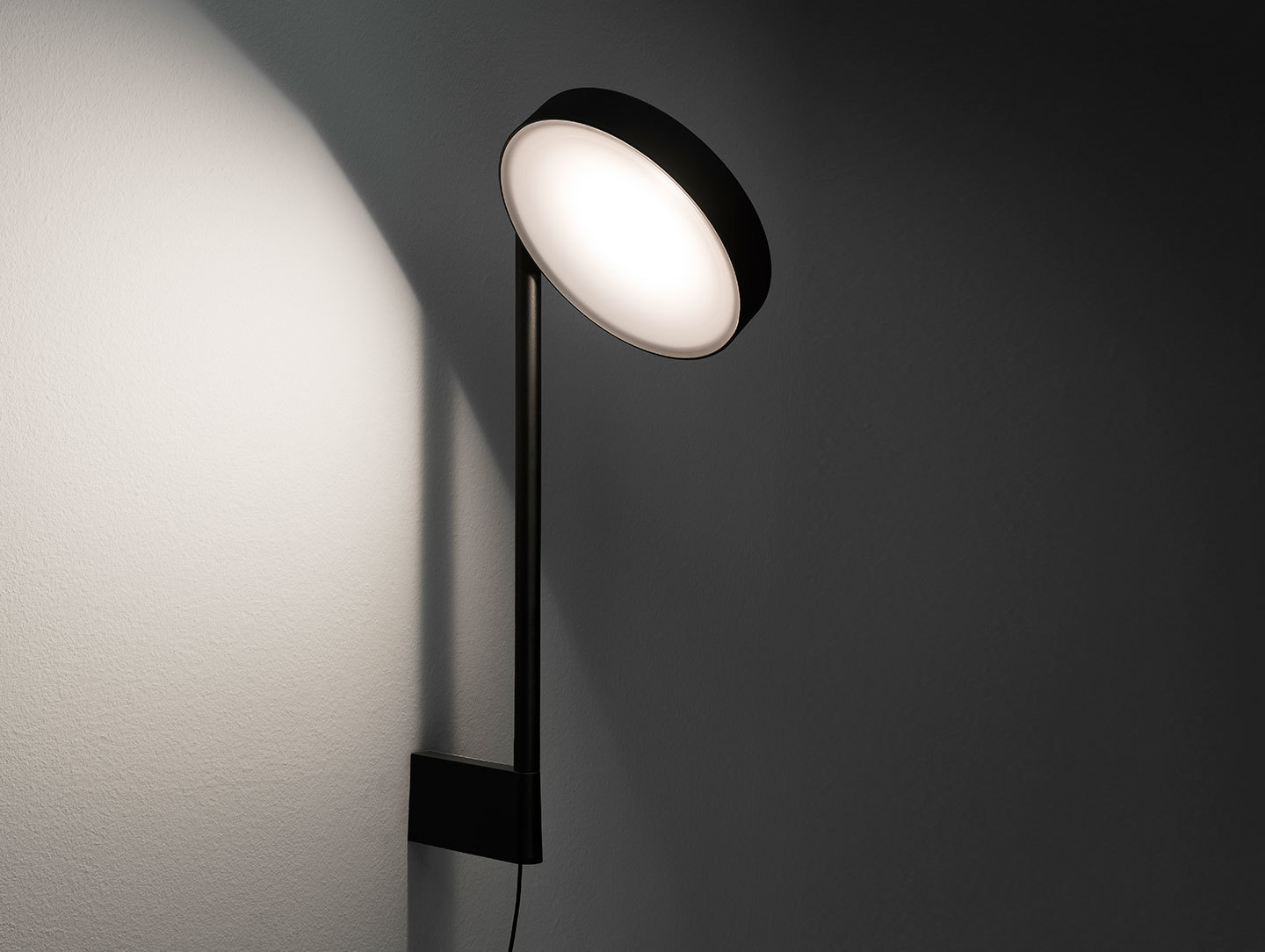 Wastberg W182 Pastille Wall Light Blk