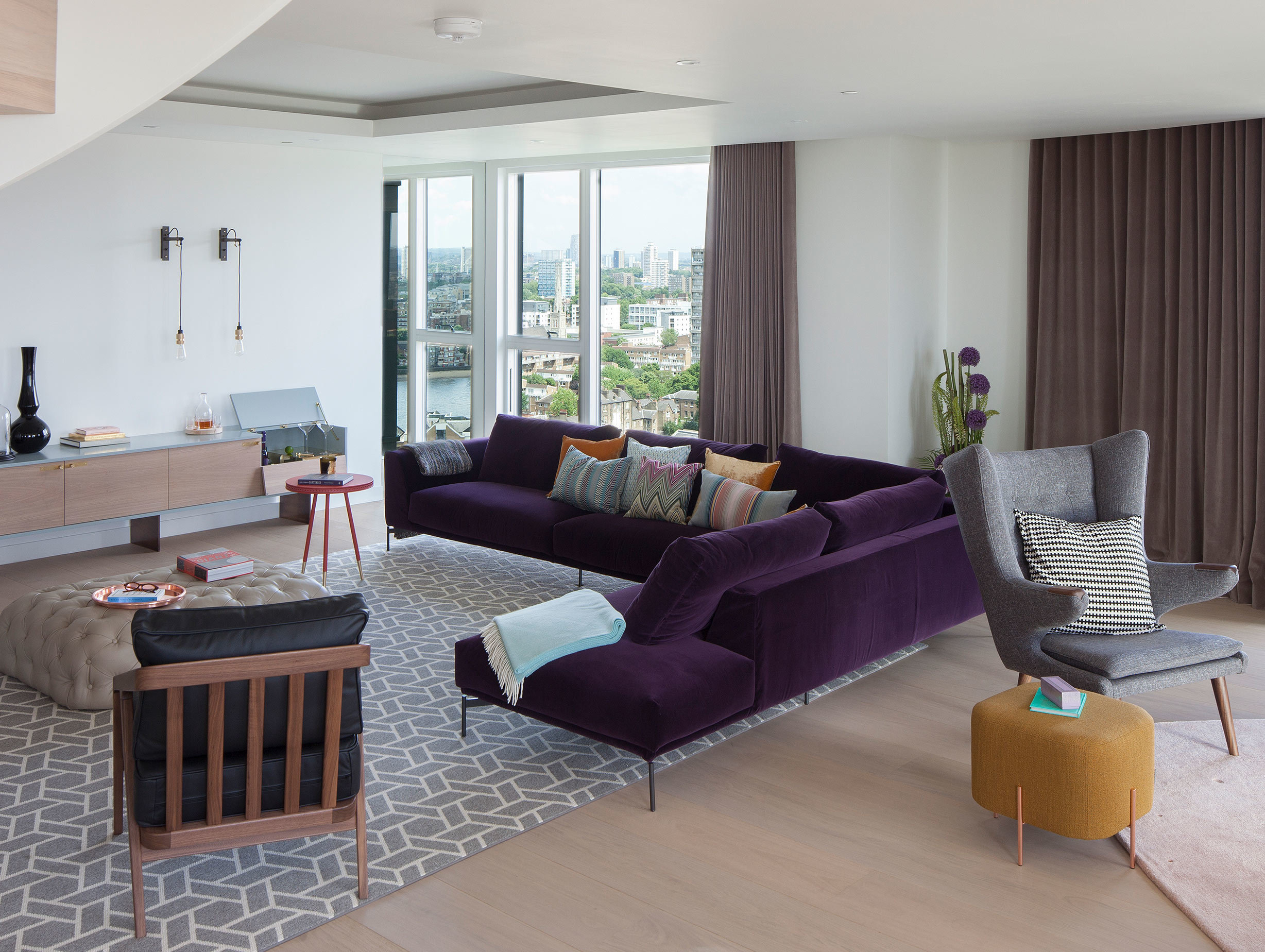 21 Wapping Lane Amos And Amos 4 image