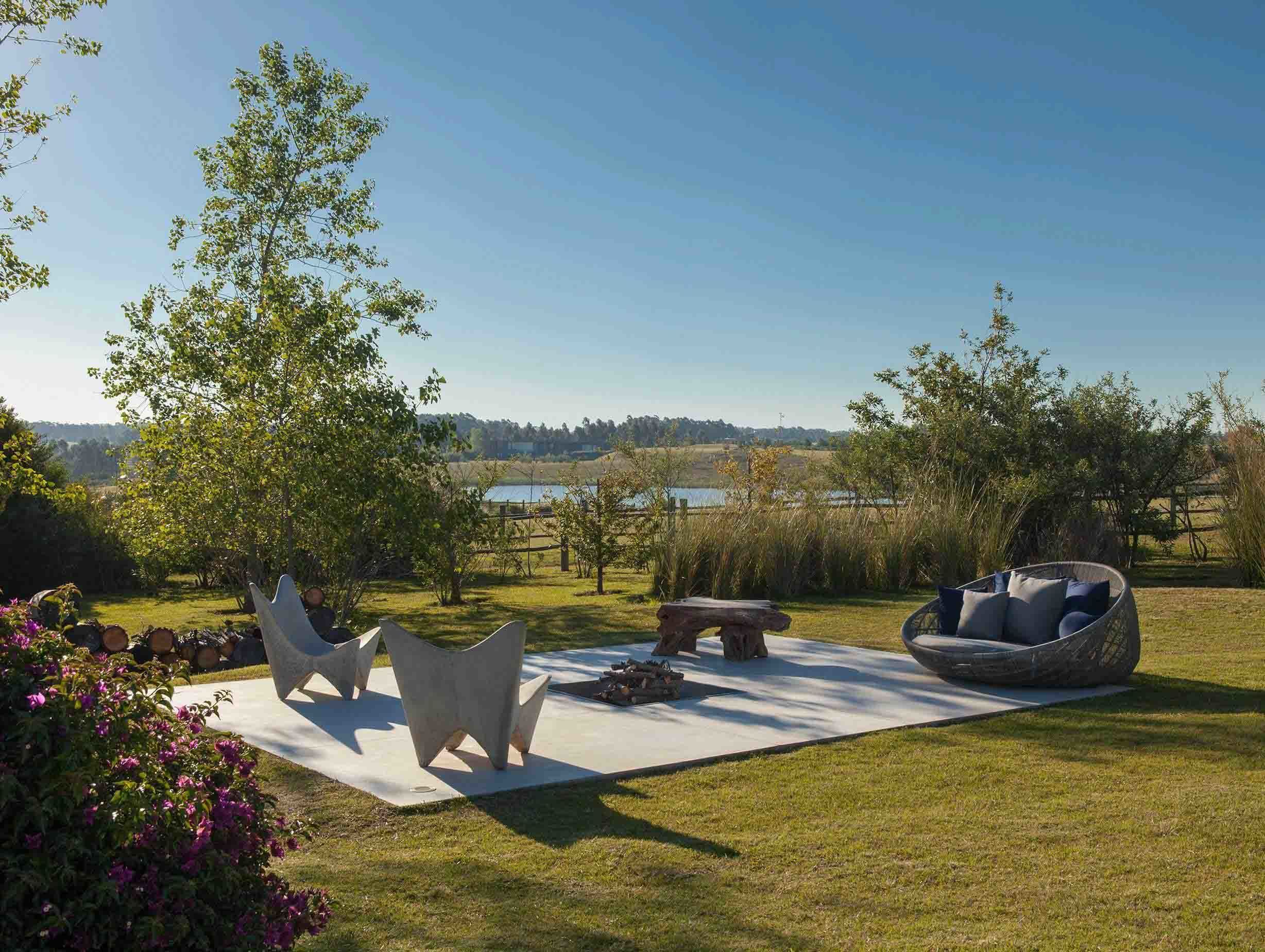 Stephania Kallos Uruguay 2 image