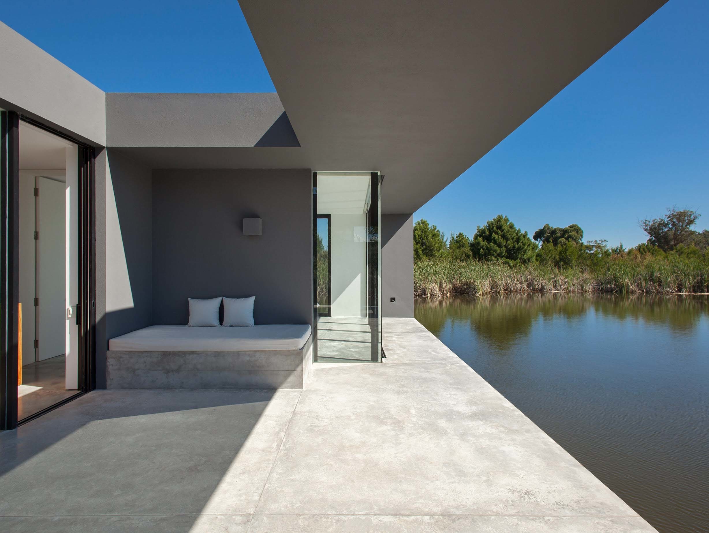 Stephania Kallos Uruguay 4 image