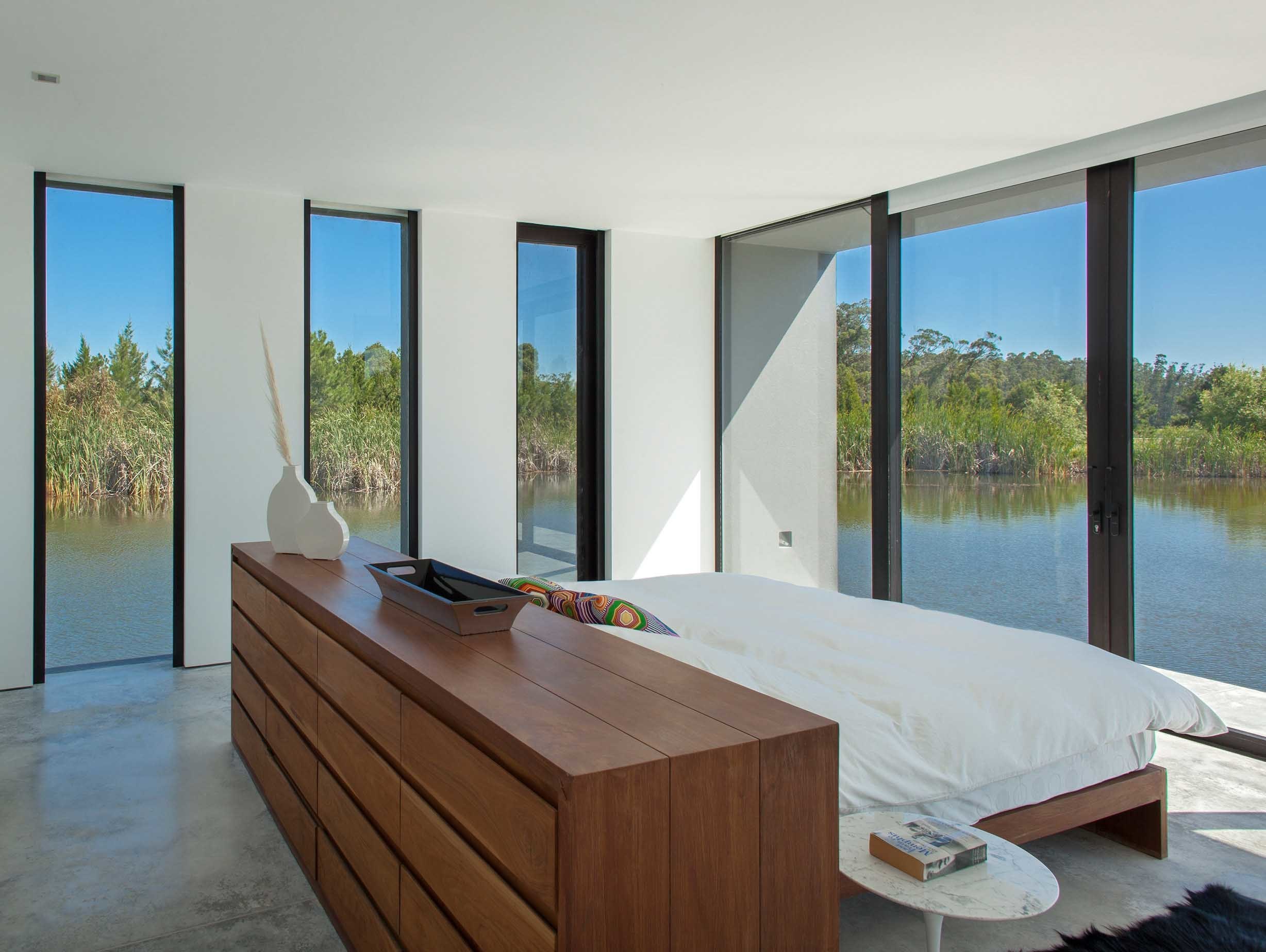 Stephania Kallos Uruguay 5 image