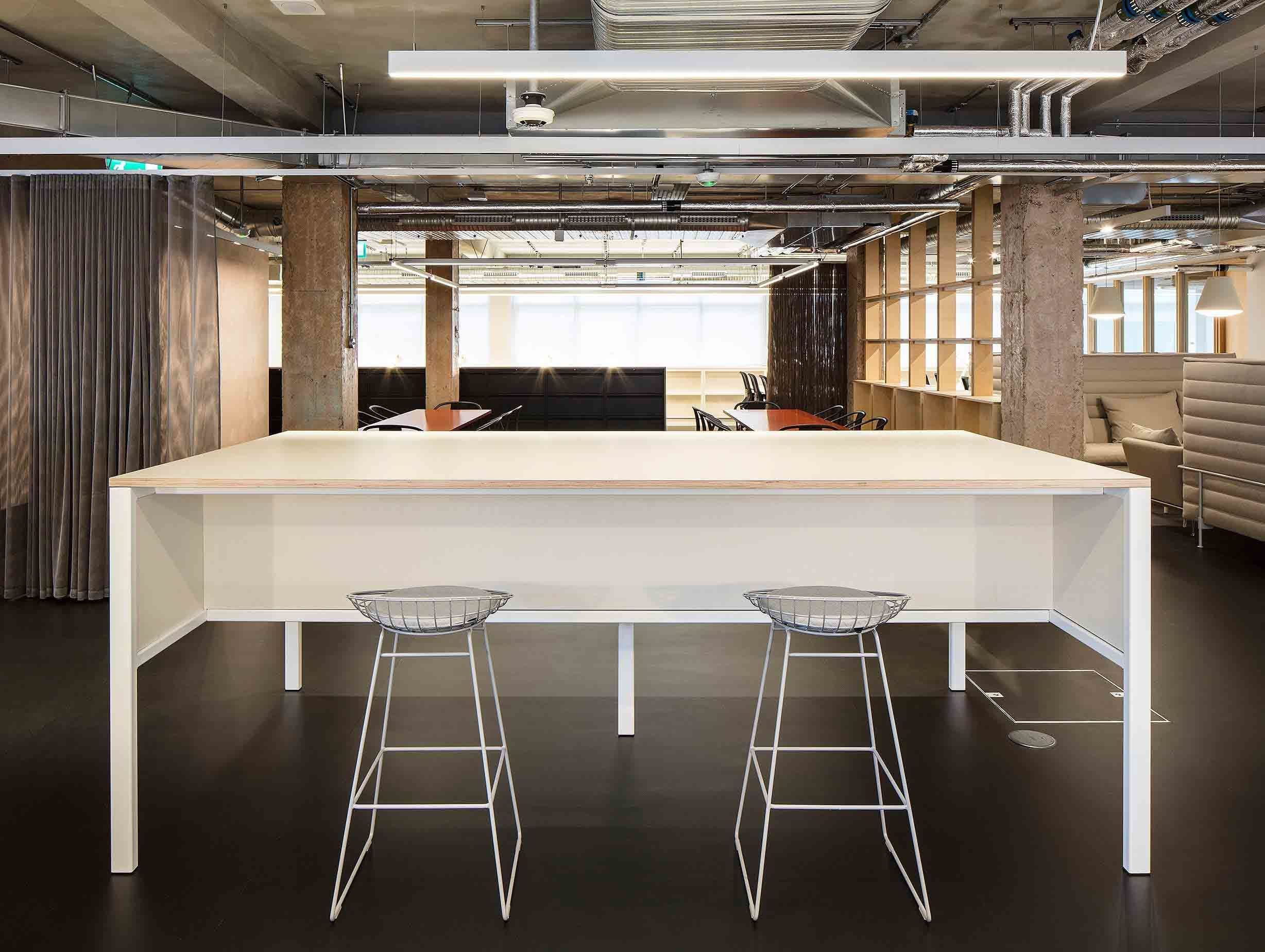 Selfridges Creative Studio Roz Barr 5 image