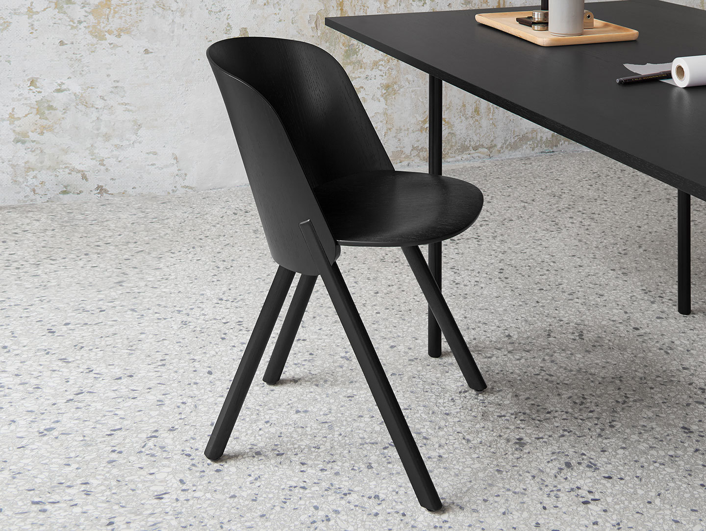 E15 This Chair Jet Black