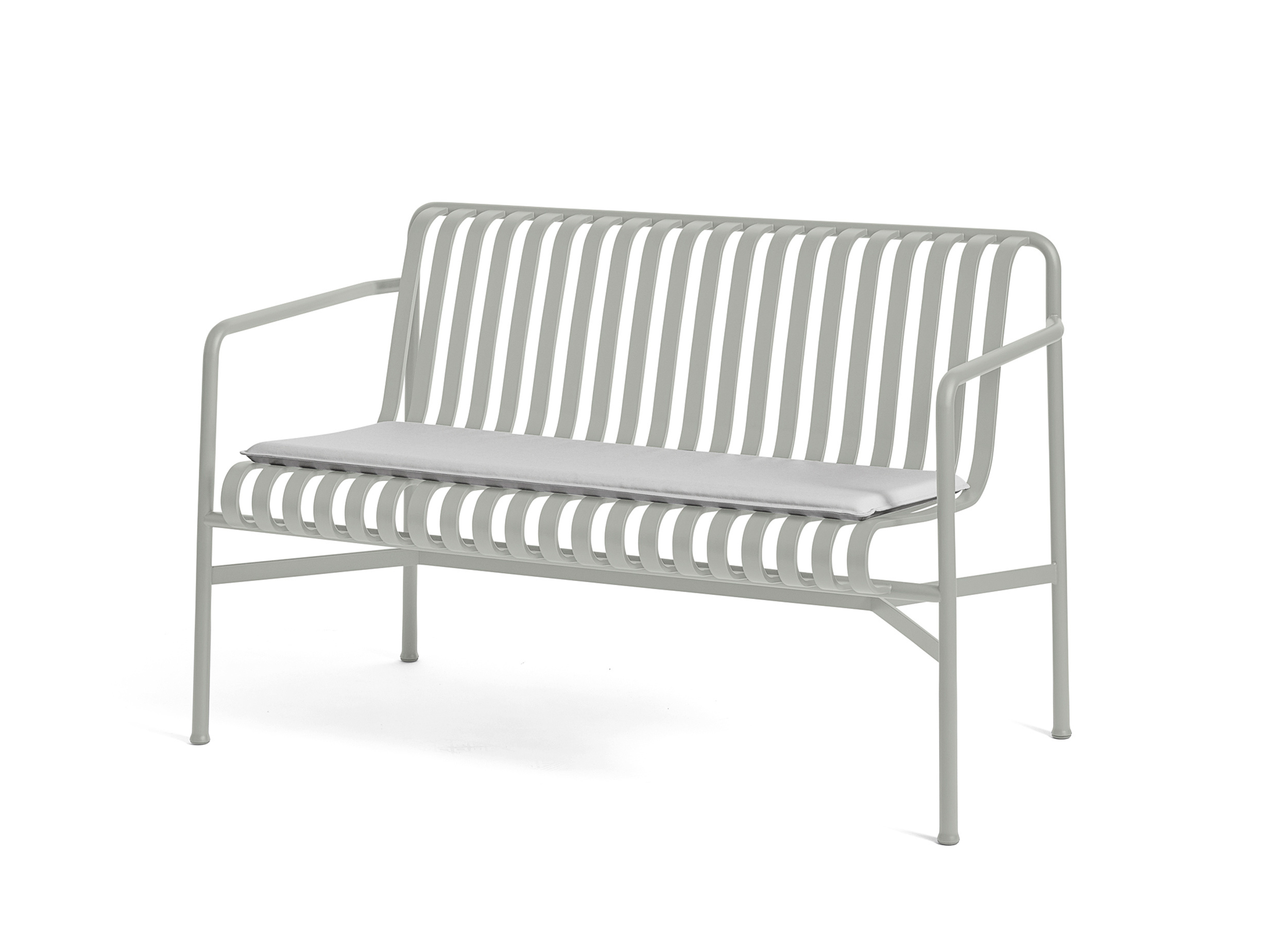 Hay palissade dining bench w seat pad 4