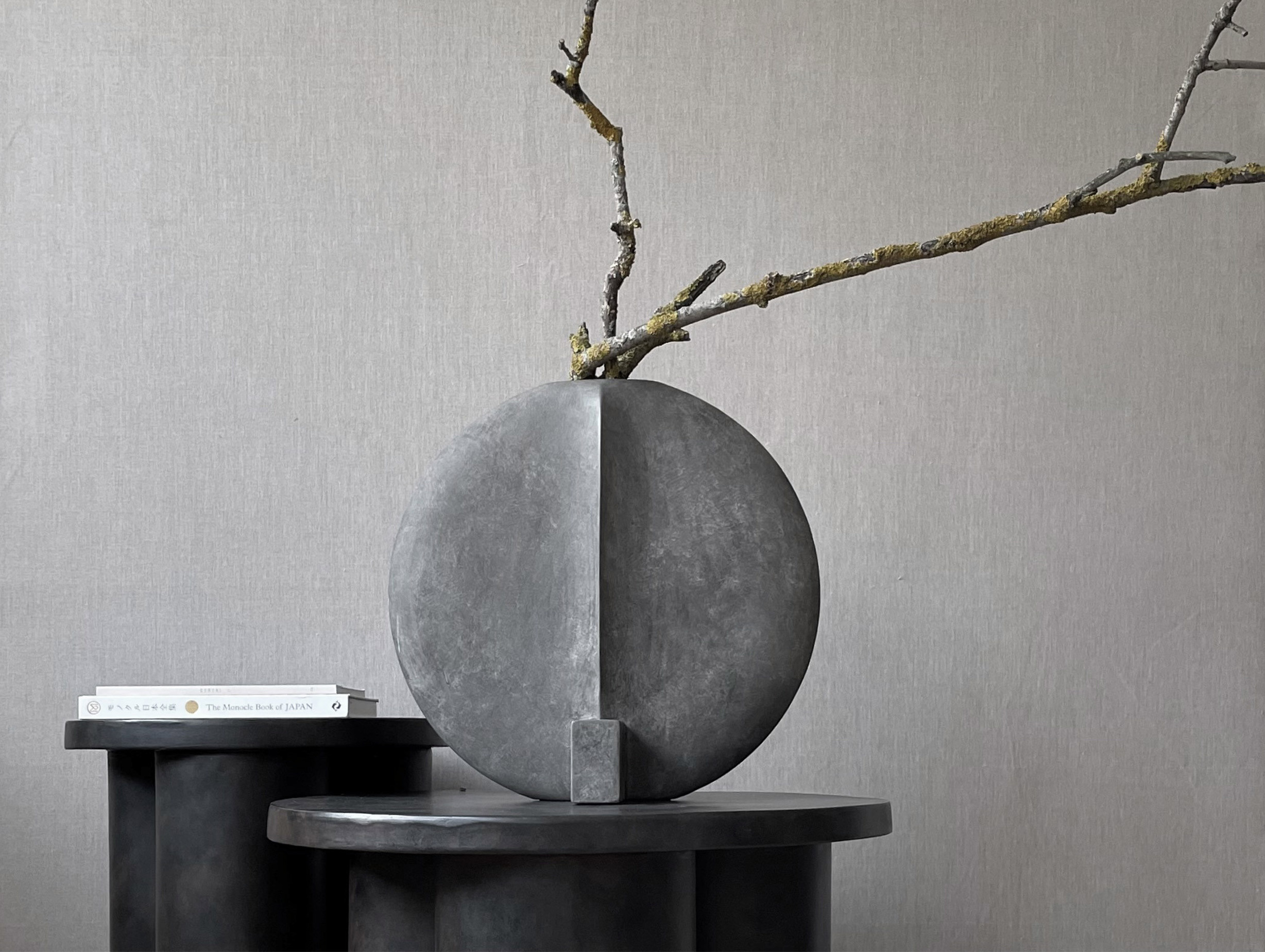 101 Copenhagen Big Foot Table Lifestyle 3