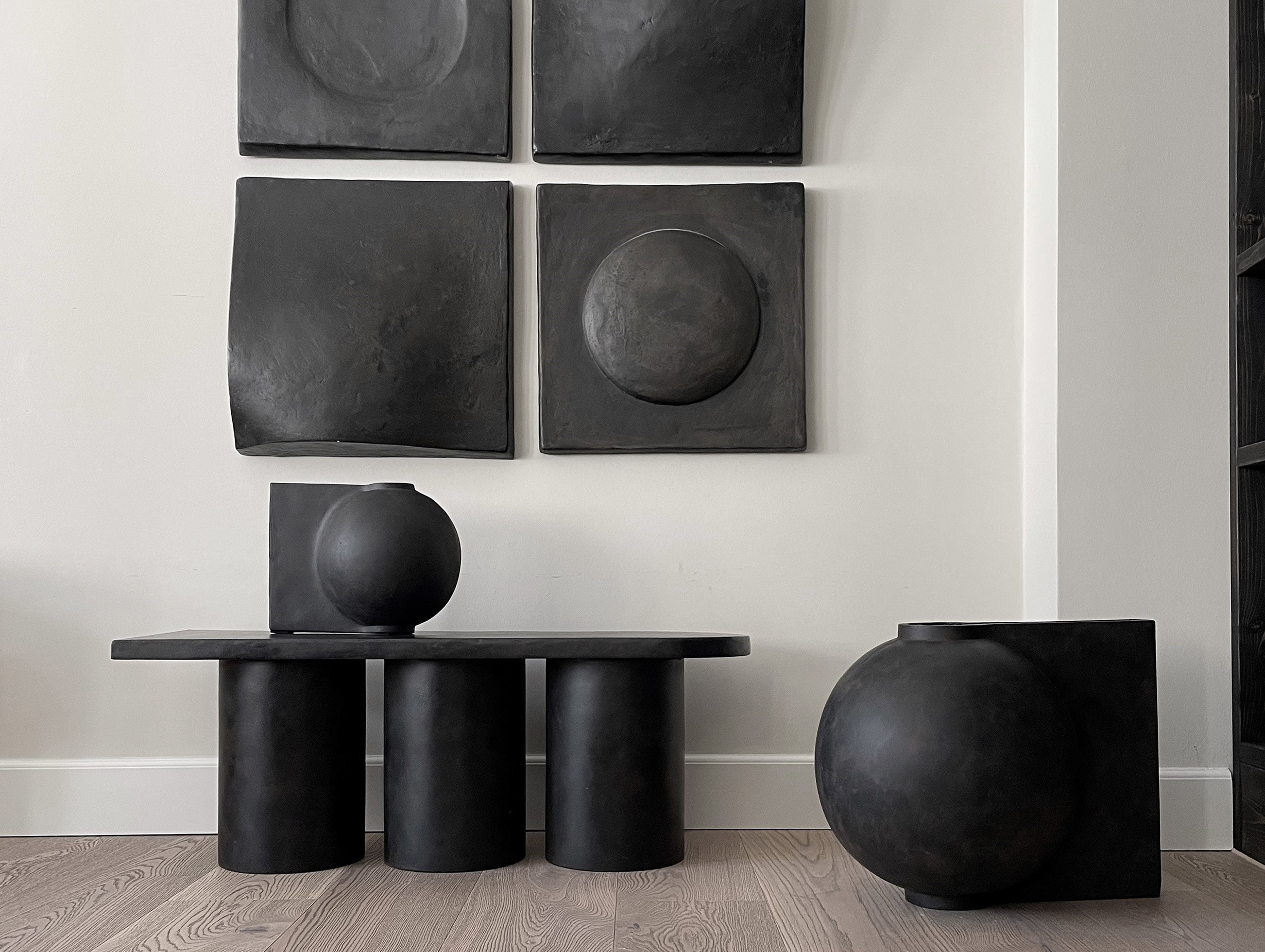 101 Copenhagen Kristian Sofus Hansen Tommy Hyldahl Big Foot Bench Coffee Lifestyle 4