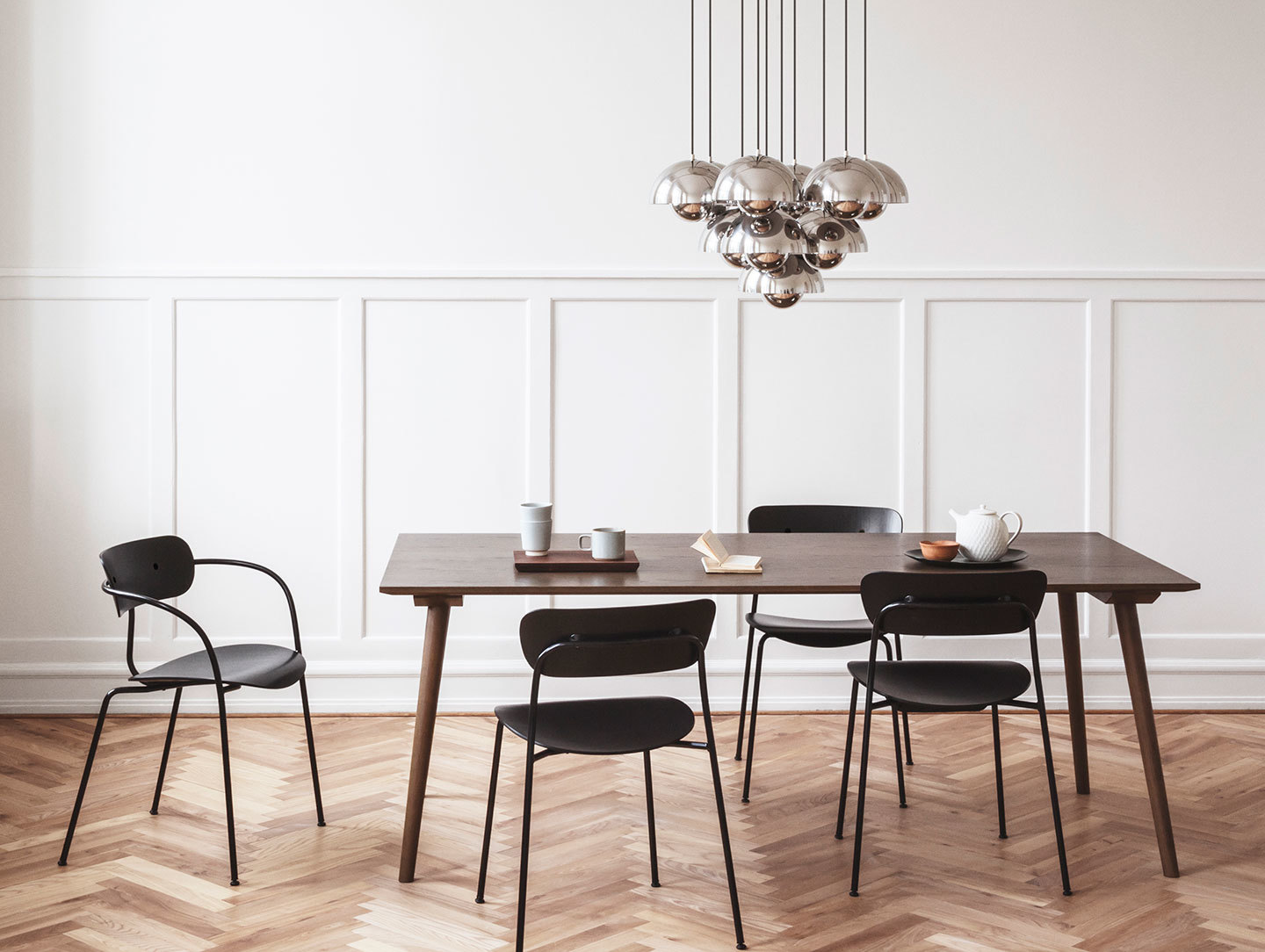 And Tradition Pavilion AV1 AV2 Chairs Anderssen Voll