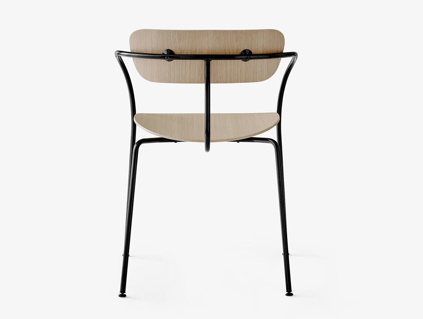 And Tradition Pavilion AV2 Armchair oak back Anderssen Voll