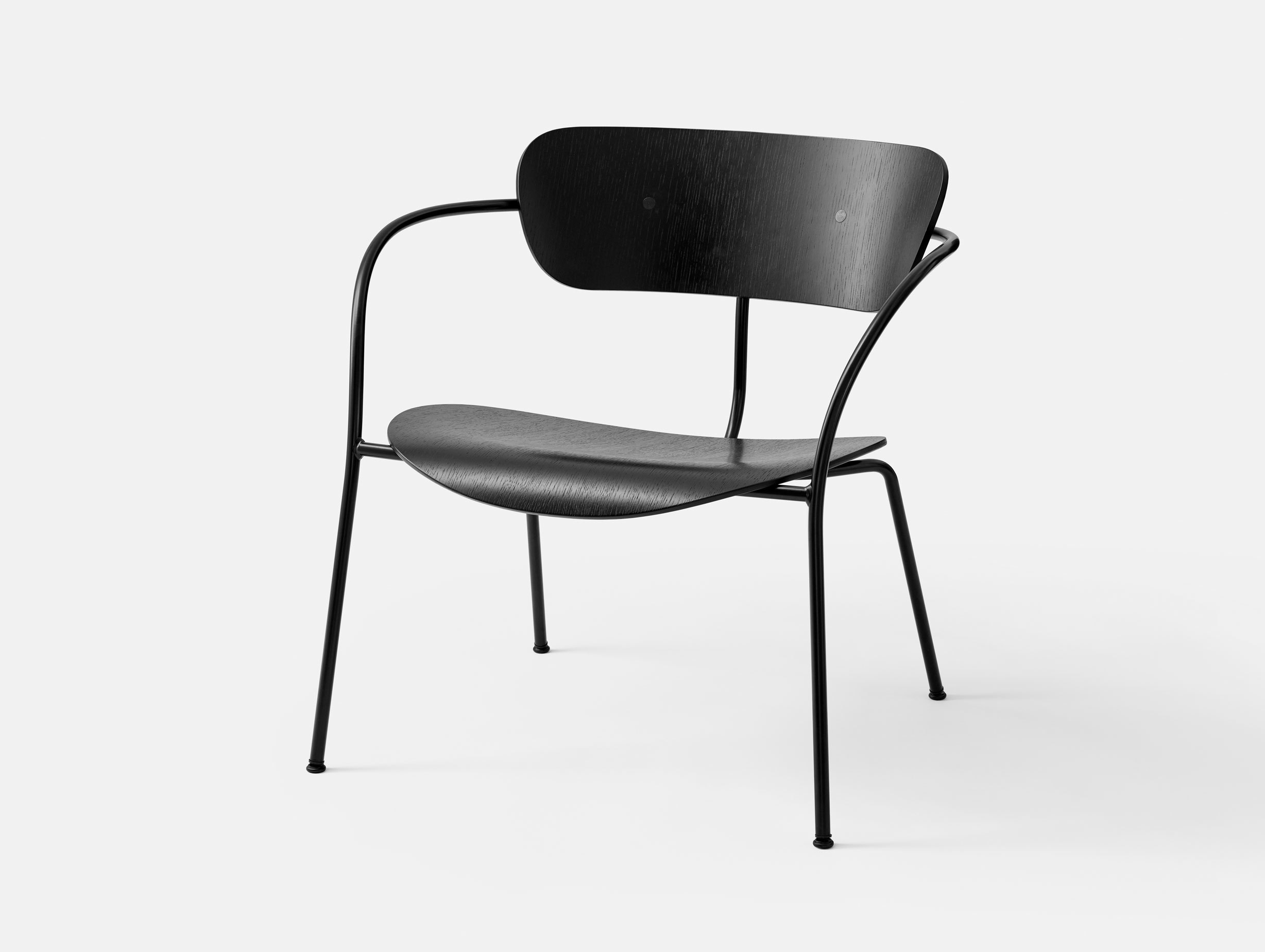 And Tradition Pavilion AV5 Lounge Chair black oak Anderssen Voll