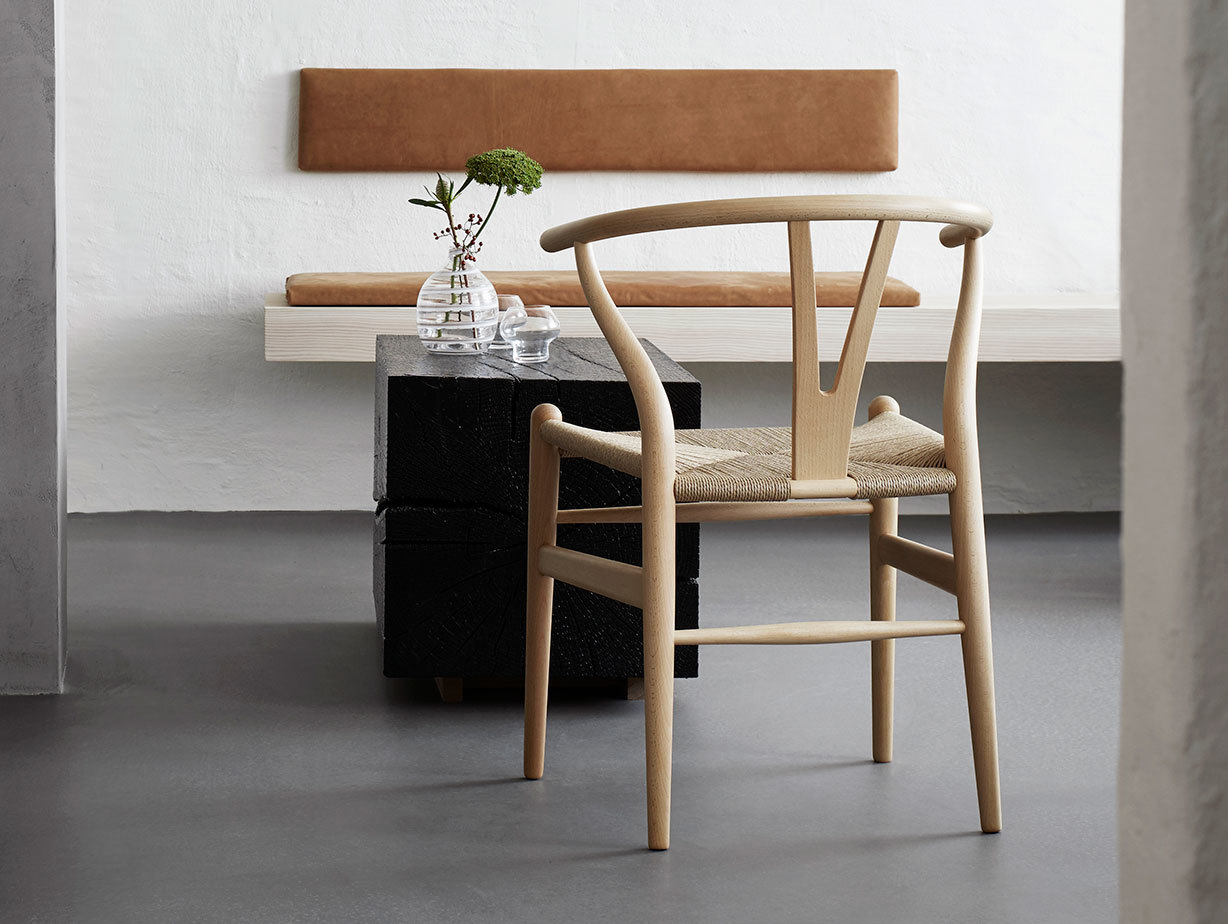 Carl Hansen CH24 beech oil natural back