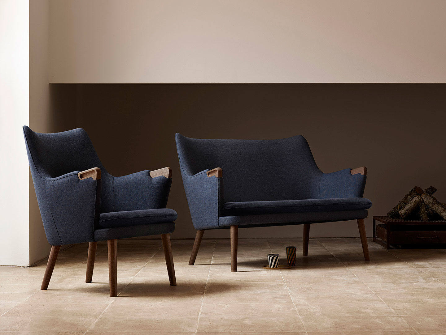 Carl Hansen Ch71 Lounge Chair Sofa Walnut Hans Wegner