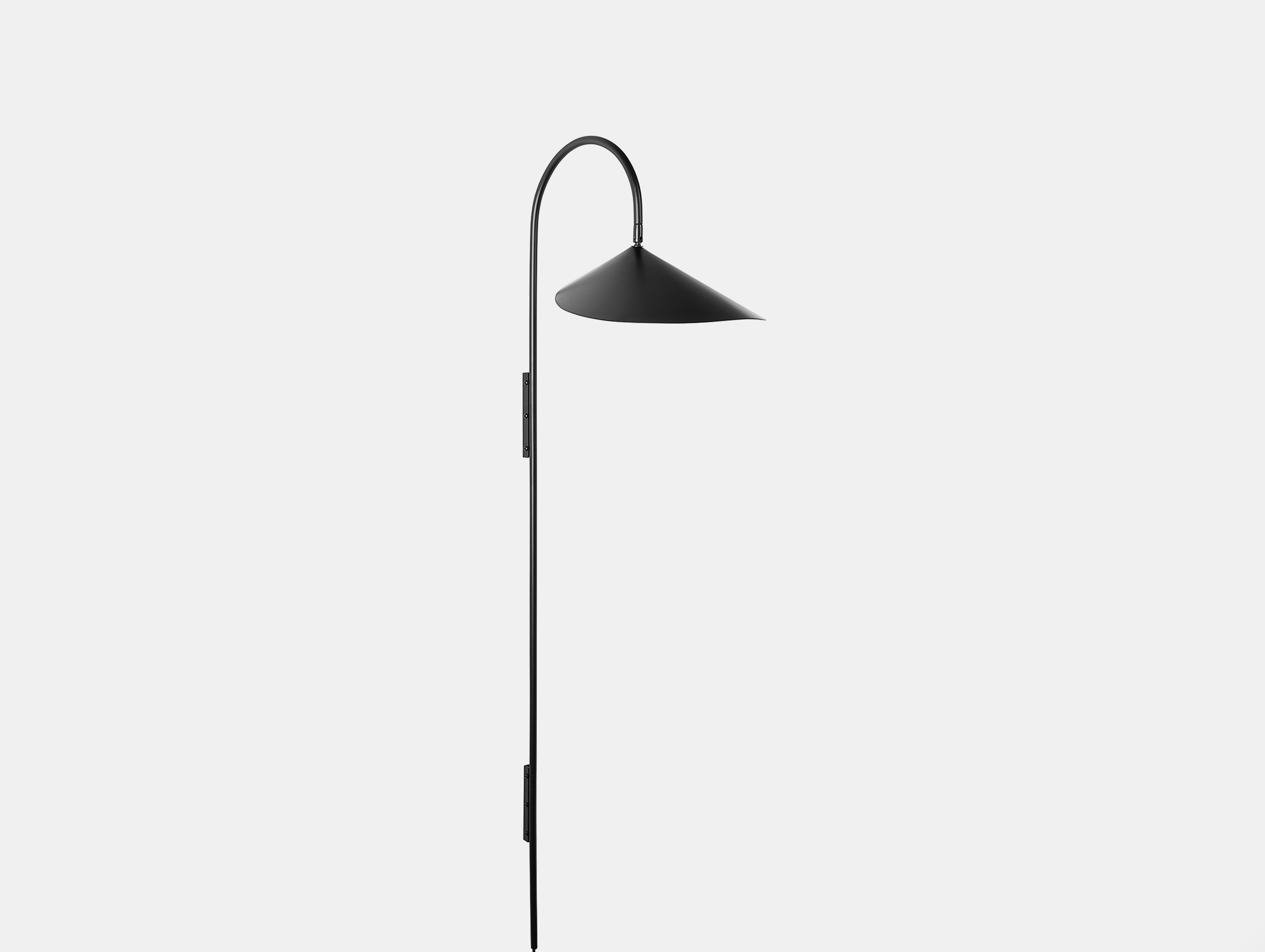 Fer living arum tall wall lamp blk