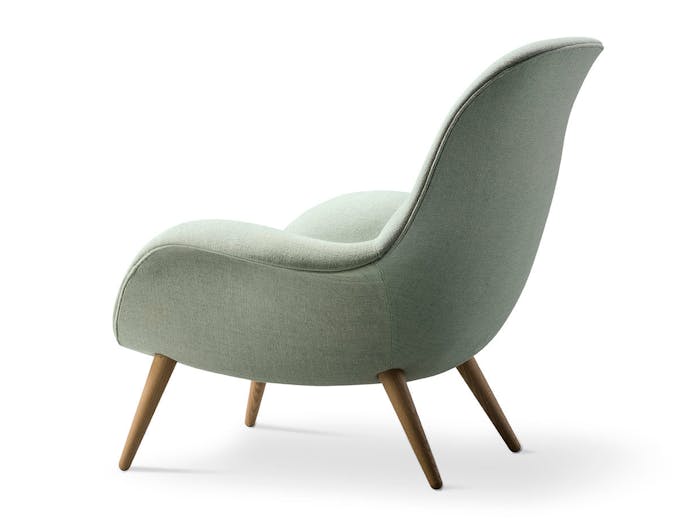 Fredericia Swoon Lounge Chair back w lacquered oak Sunniva 132 Space Copenhagen