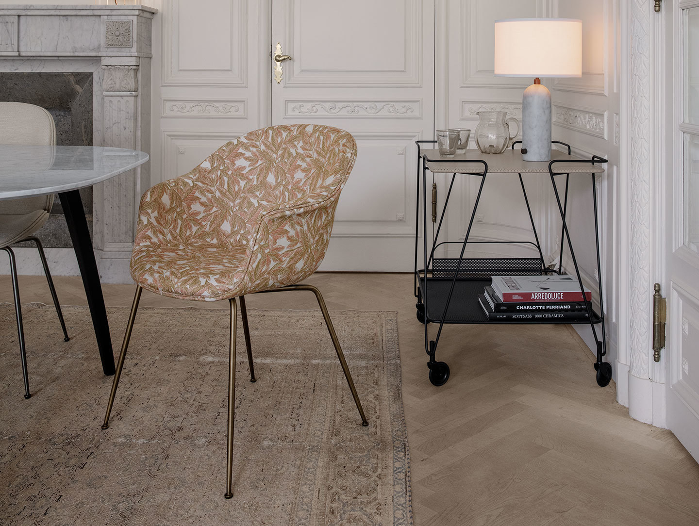 Gubi Bat Dining Chair Mategot Trolley Gravity Table Lamp