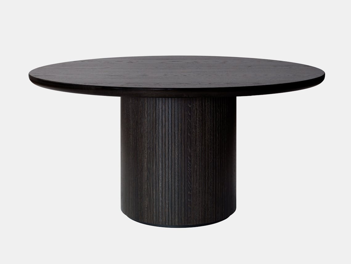 Gubi Moon Round Dining Table dia 150cm black st oak Space Copenhagen