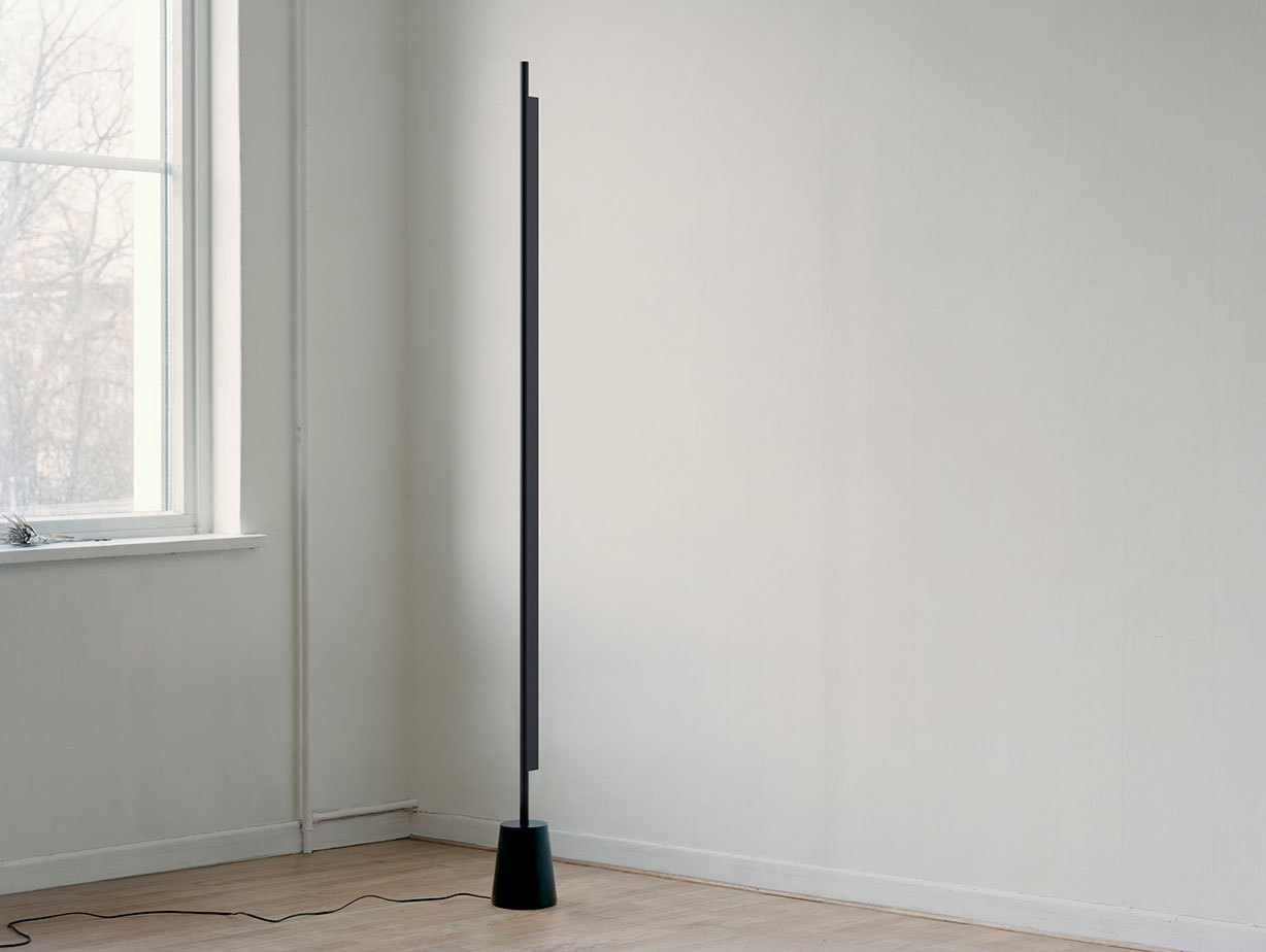Luceplan Compendium Floor Light Black off Daniel Rybakken