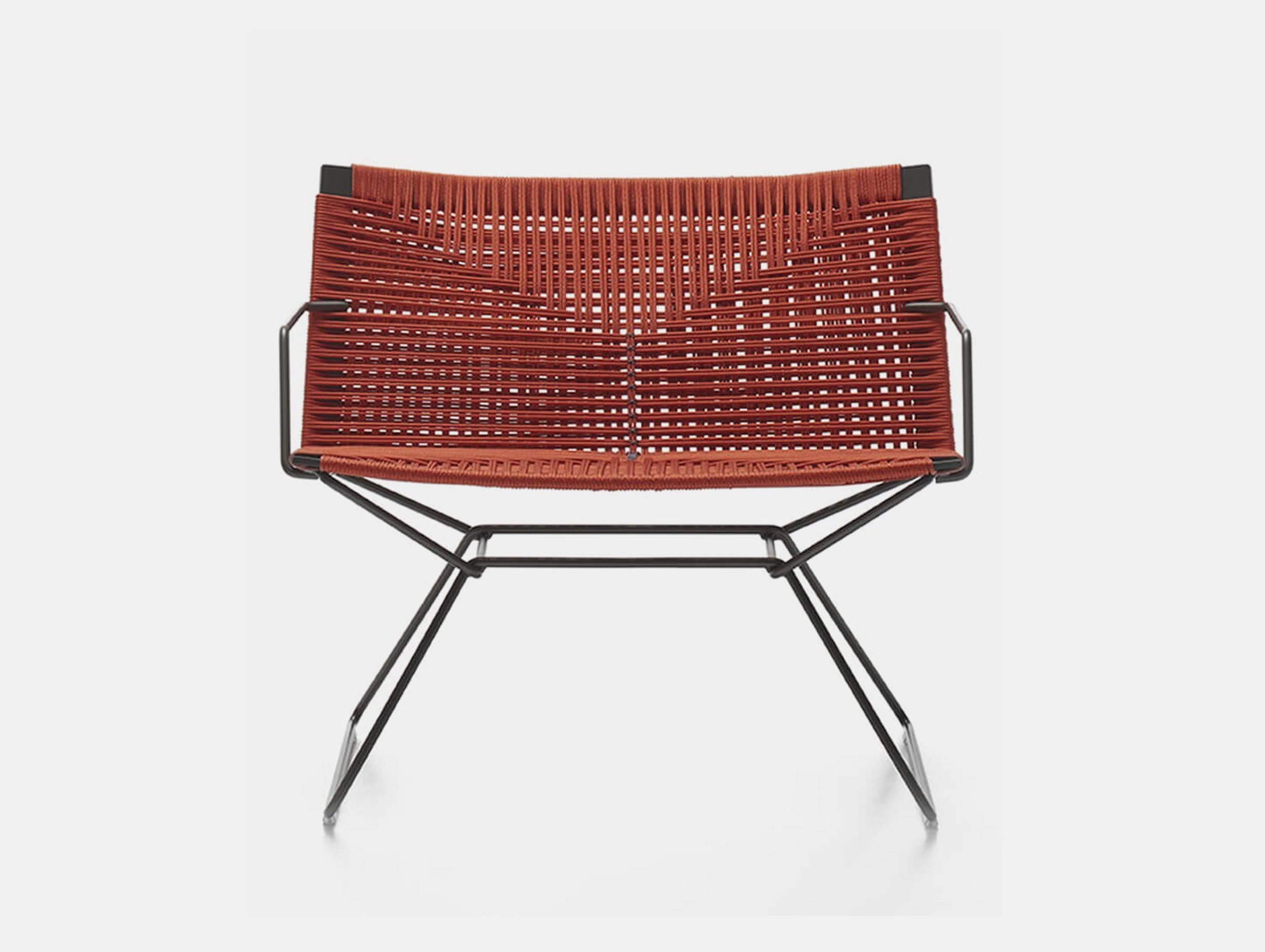 red lounge chair outdoor