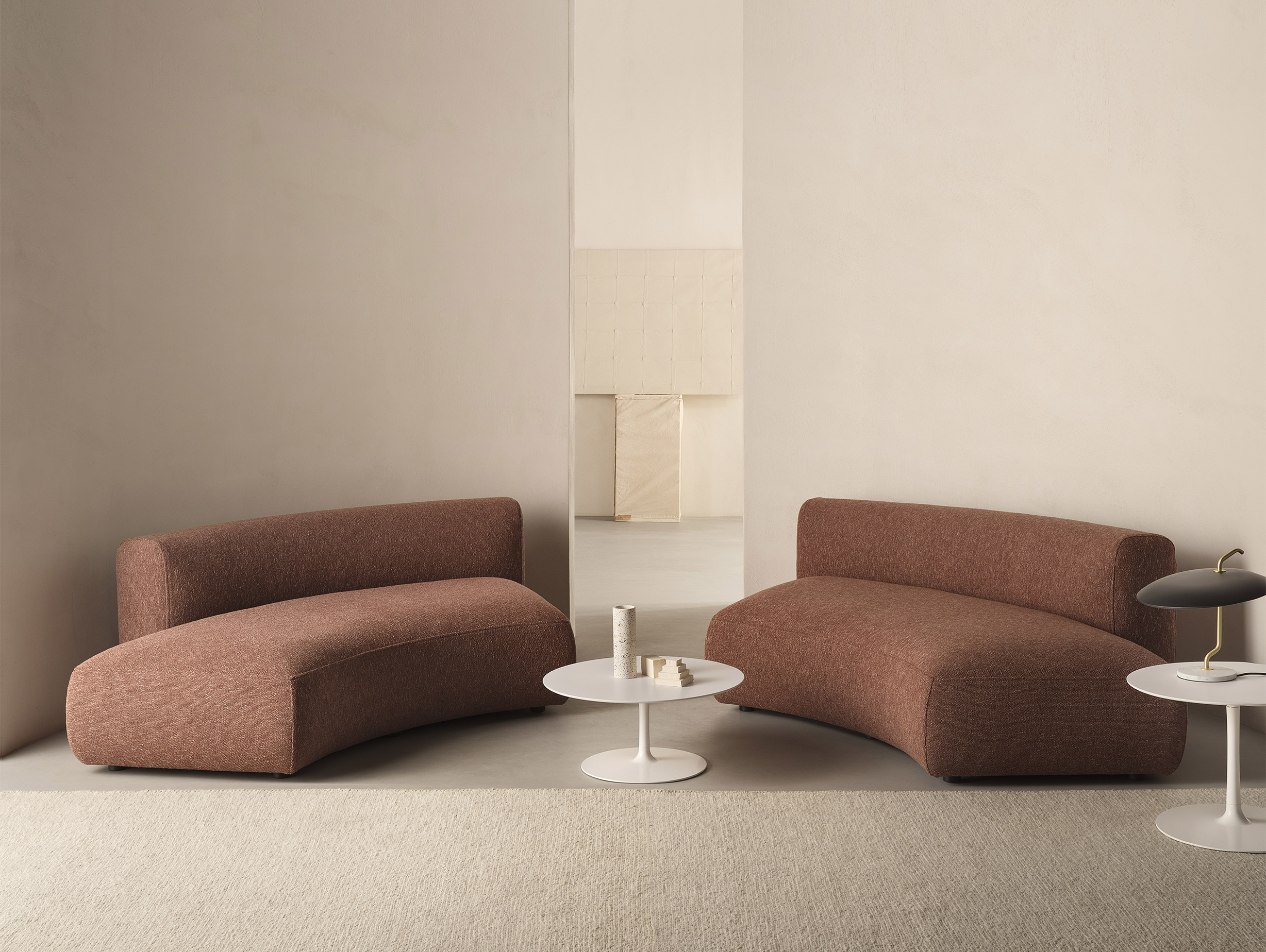 Mdf italia francesco rota cosy curve sofa lifestyle6