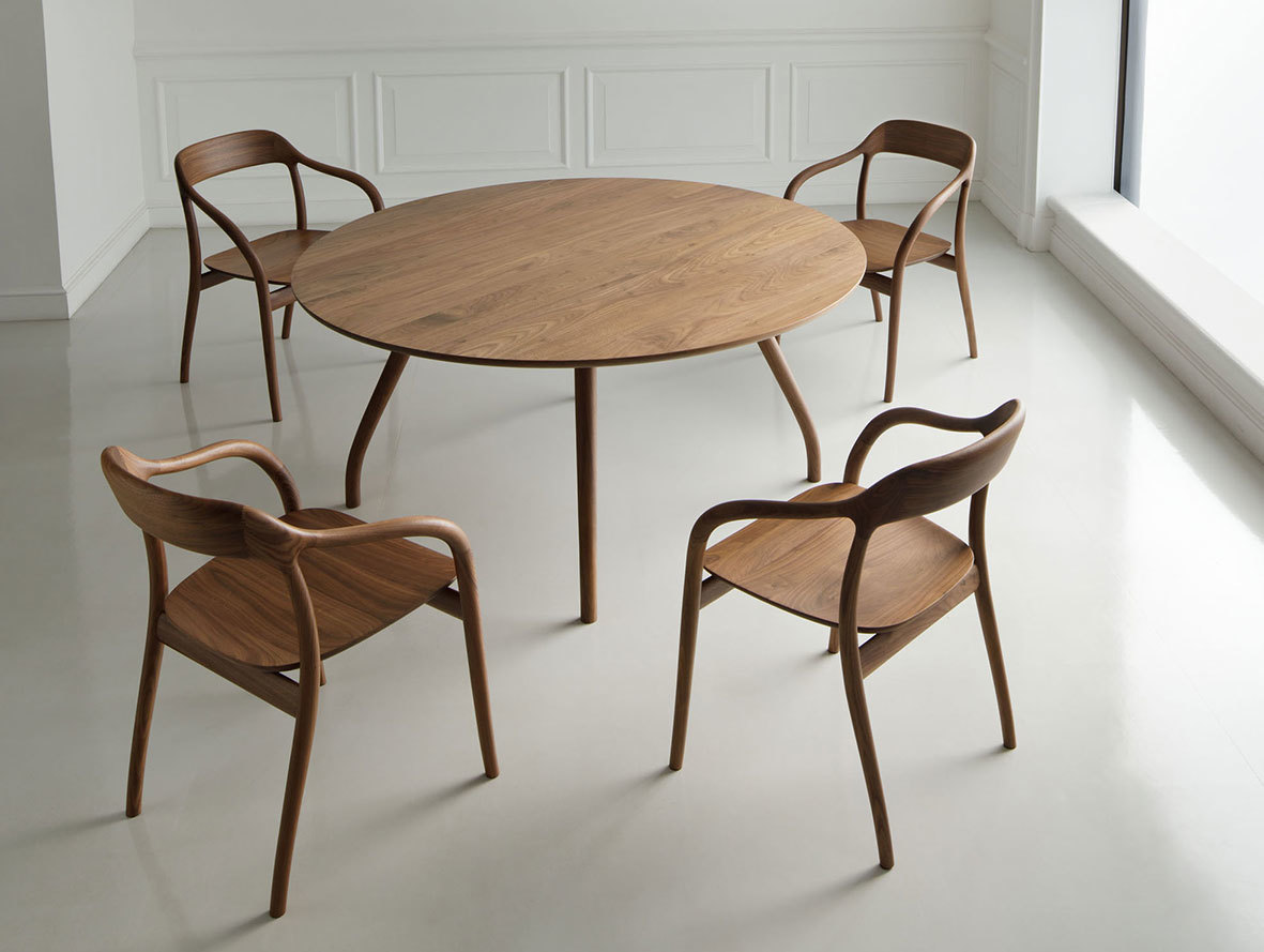 Maruni Tako Chair Walnut Naoto Fukasawa 02