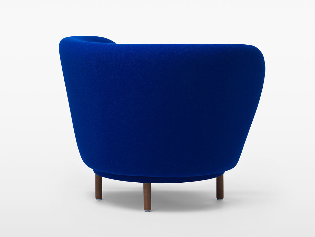 Massproductions Dandy Armchair back Chris Martin
