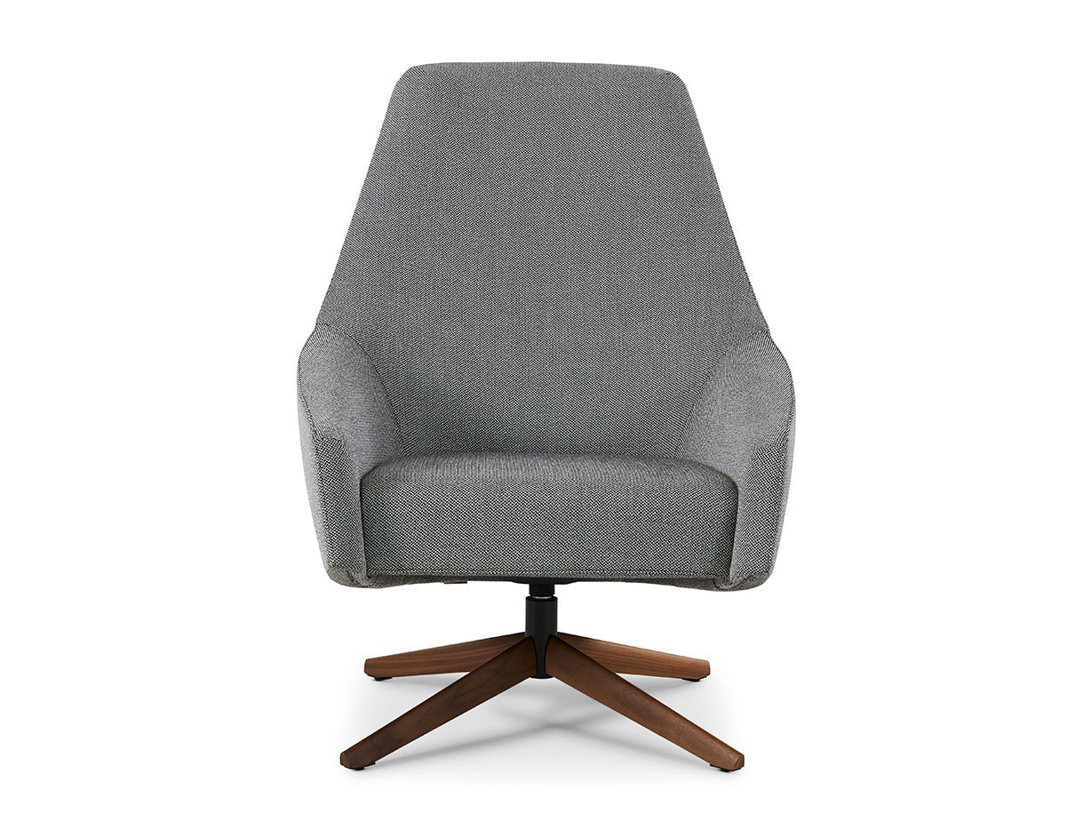 Montis Puk M Swivel Lounge Chair front Simon Pengelly